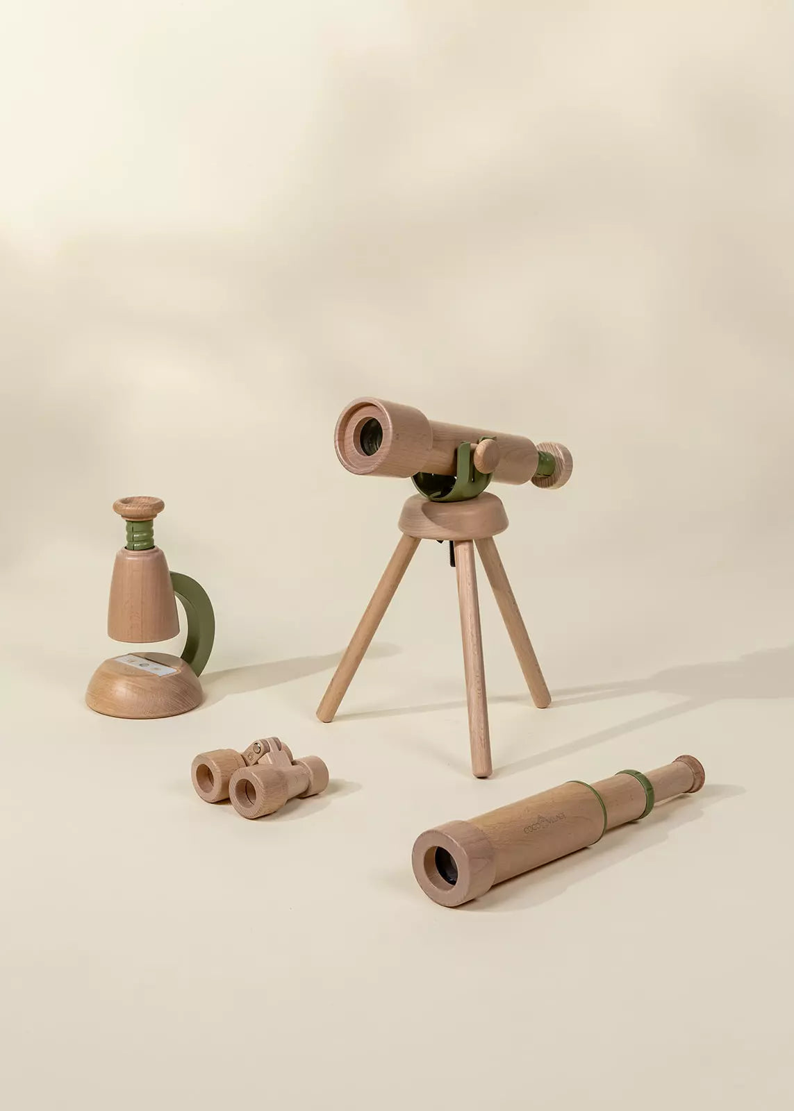 Wooden Tripod Telescope – 15x Zoom – Coco Village