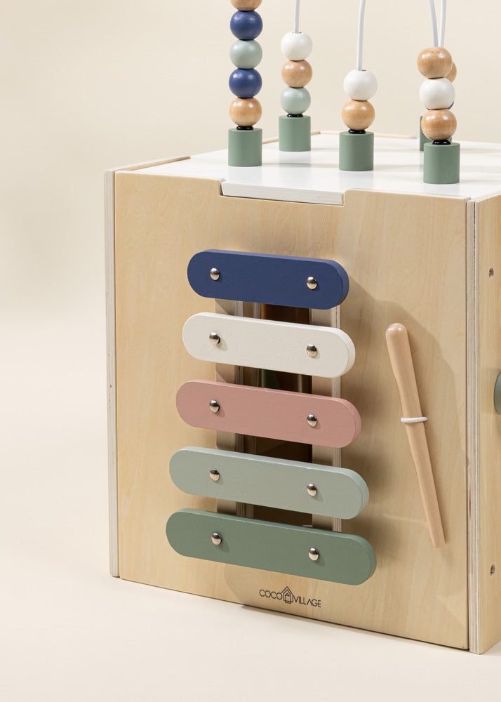 Image of Cube d'activité en bois