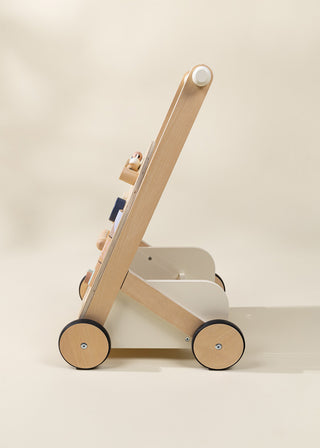 Marcheur d'activité en bois