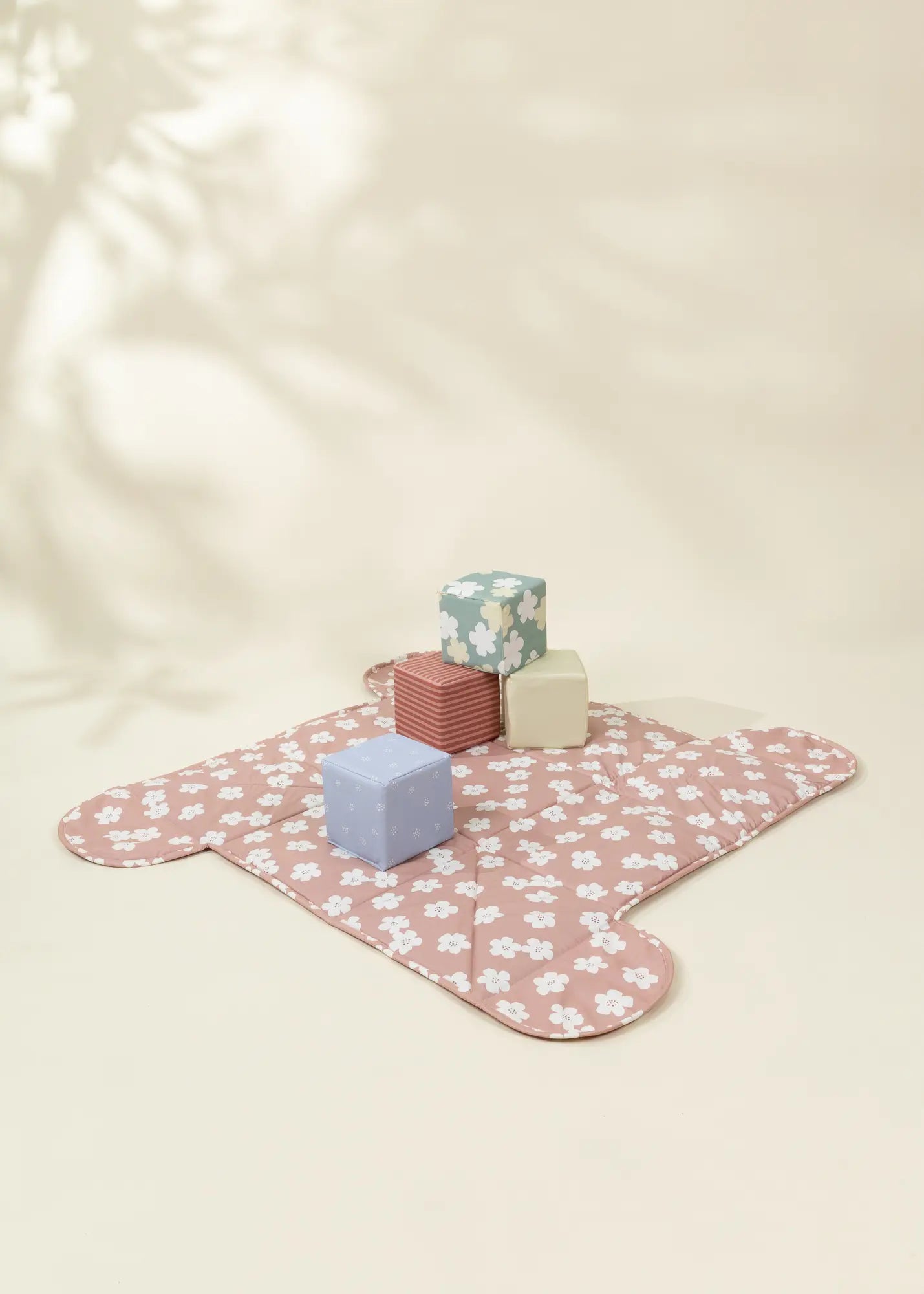 Vegan Leather Play Mat&Cubes Set-Flowered Garden