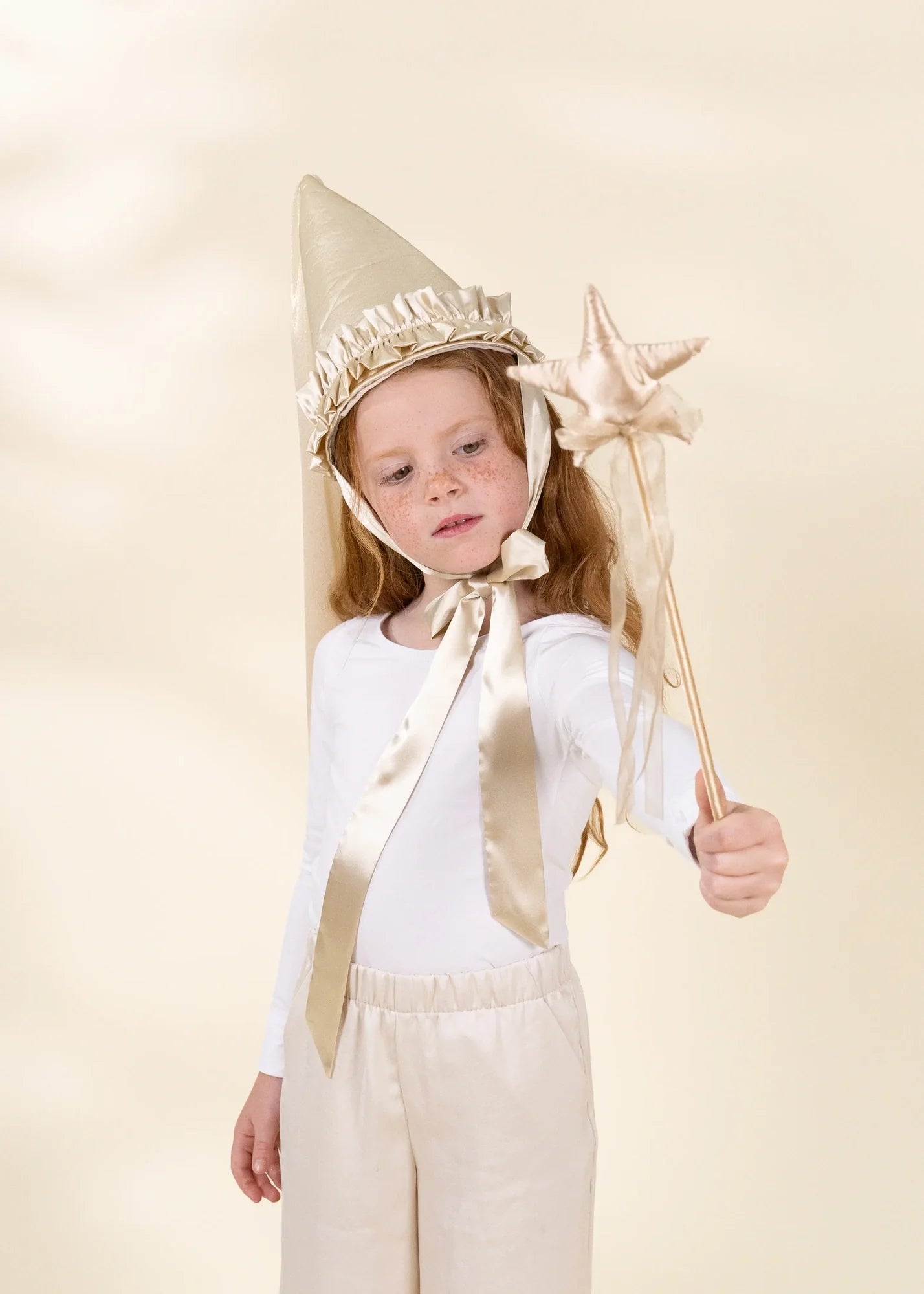 Role Play Dress-Up Light Gold Star  Wand w Ribbon