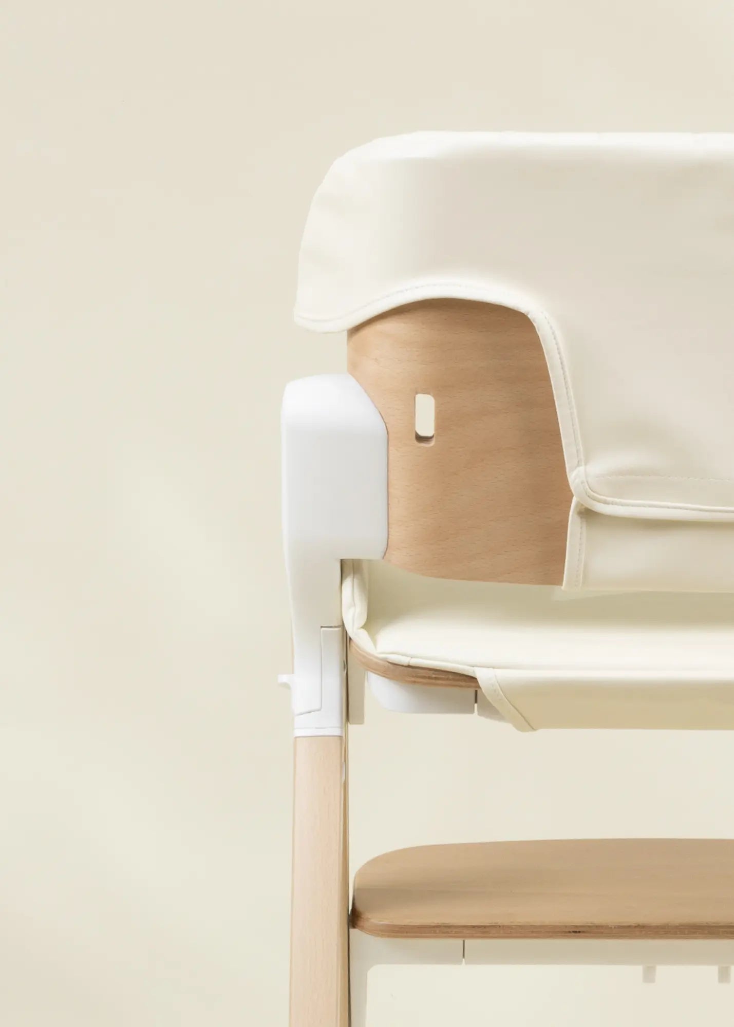 Evolving Coco Chair Cushion – Macramé