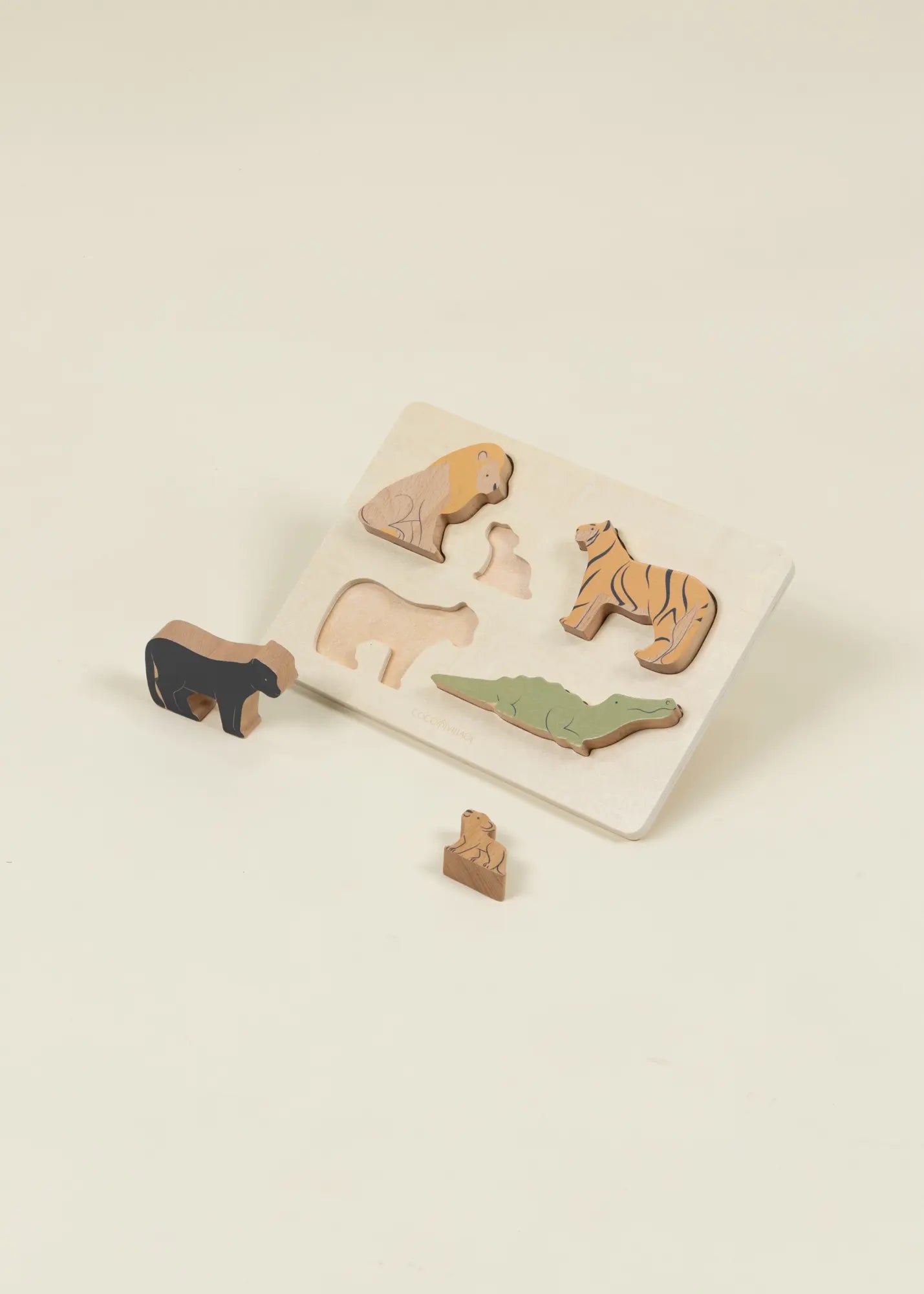 Image of Set of 5 Savannah Predators on Wooden Plate