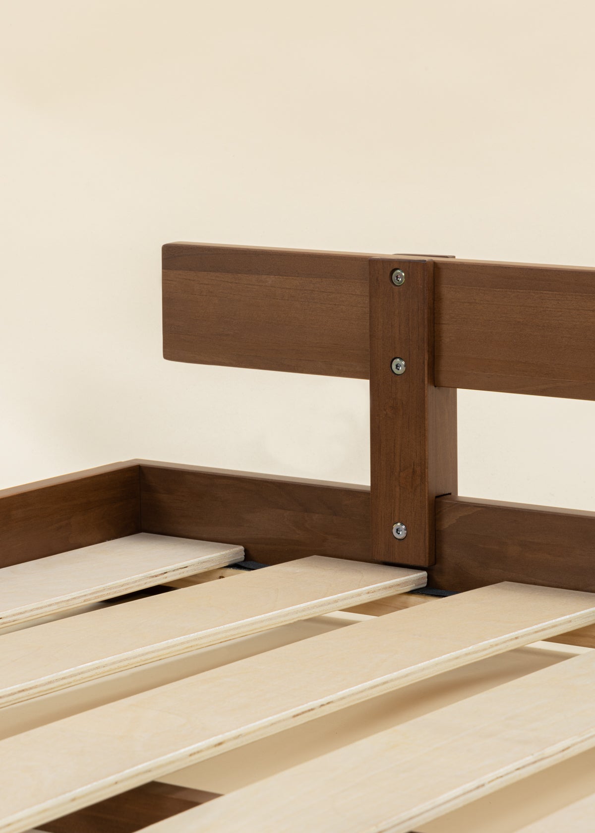 Image of Base de lit en bois - Format simple - Noisette