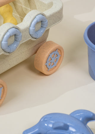 Oversized 6-Piece Wheat Straw Sand Toy Set – Wagon & Accessories