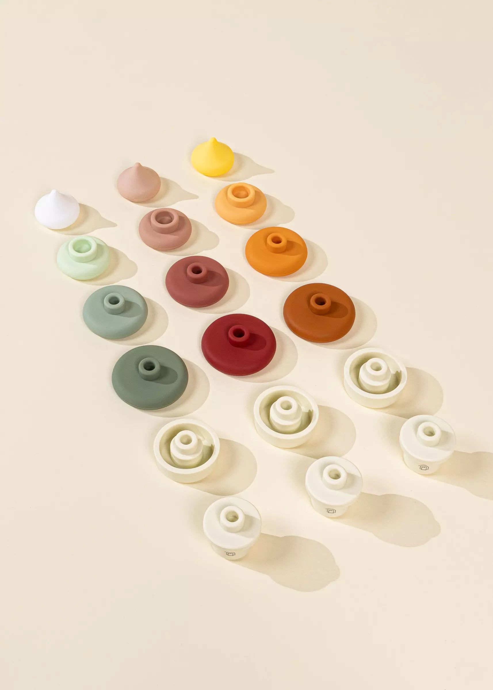 Image of 3 Sets of Silicone Stackable Ice Cream Cones (18 pcs)