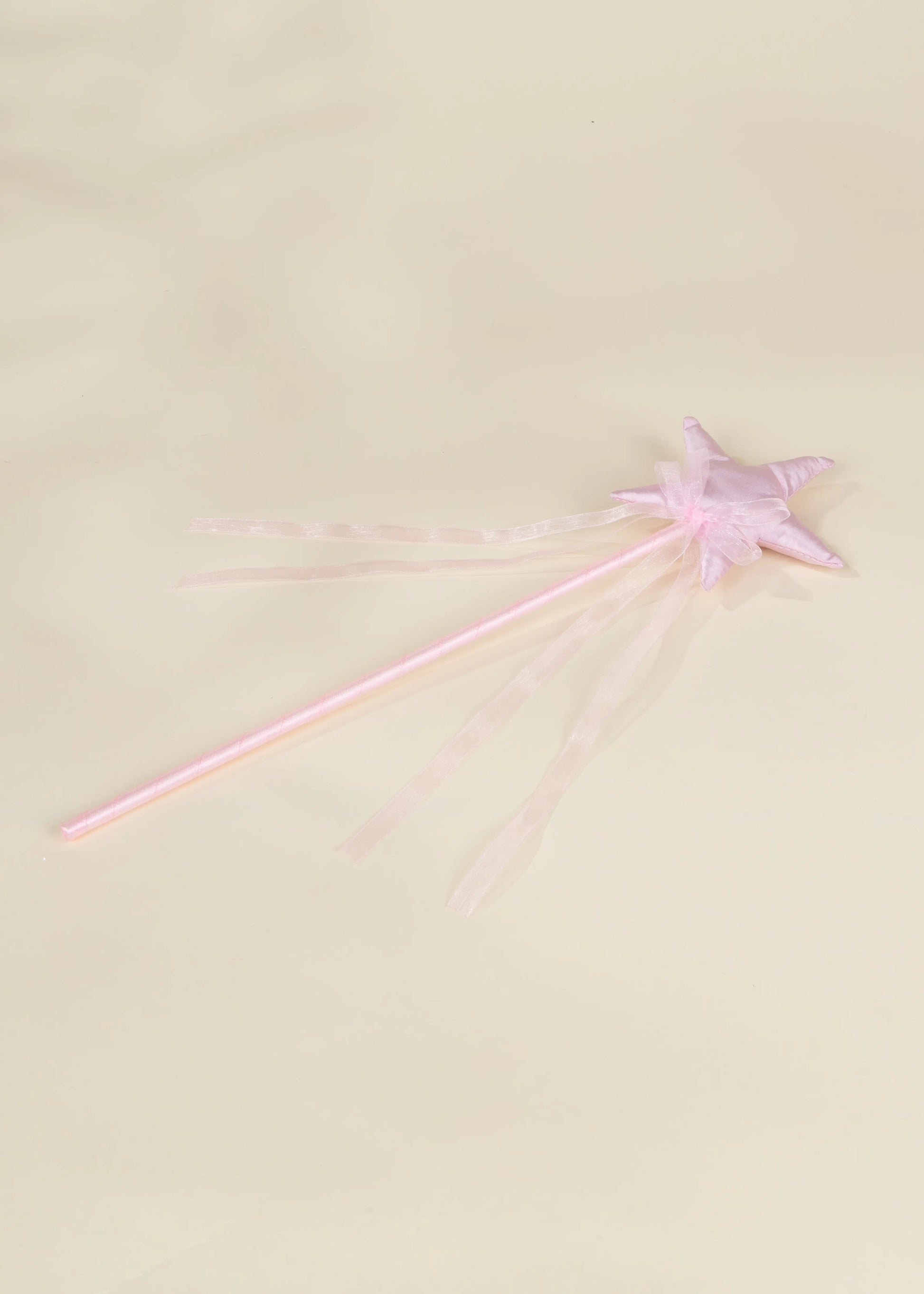 Baguette magique étoile rose avec ruban 