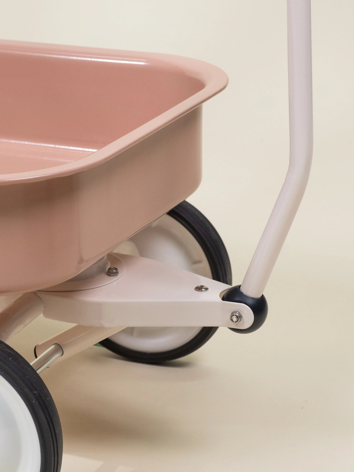 Image of Heritage Wagon – Petunia