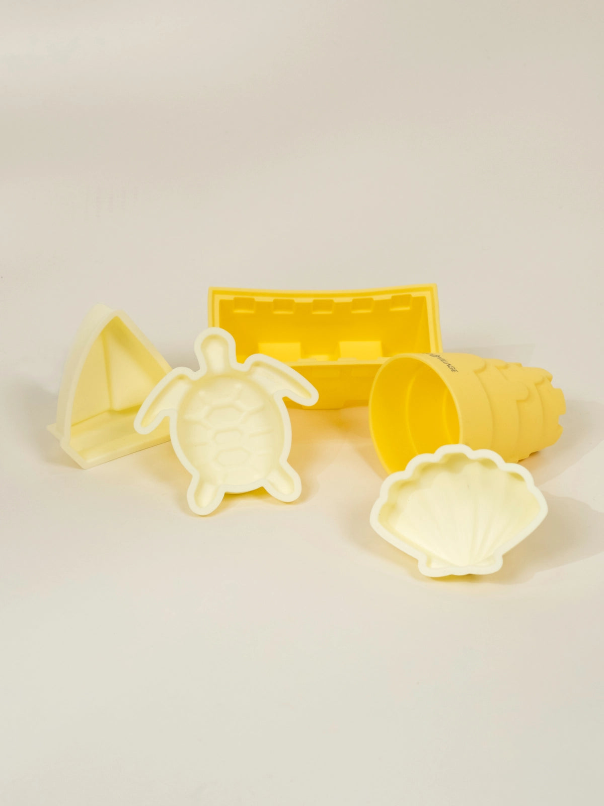 Set of 5 Silicone Sand Moulds For The Beach - Ocean