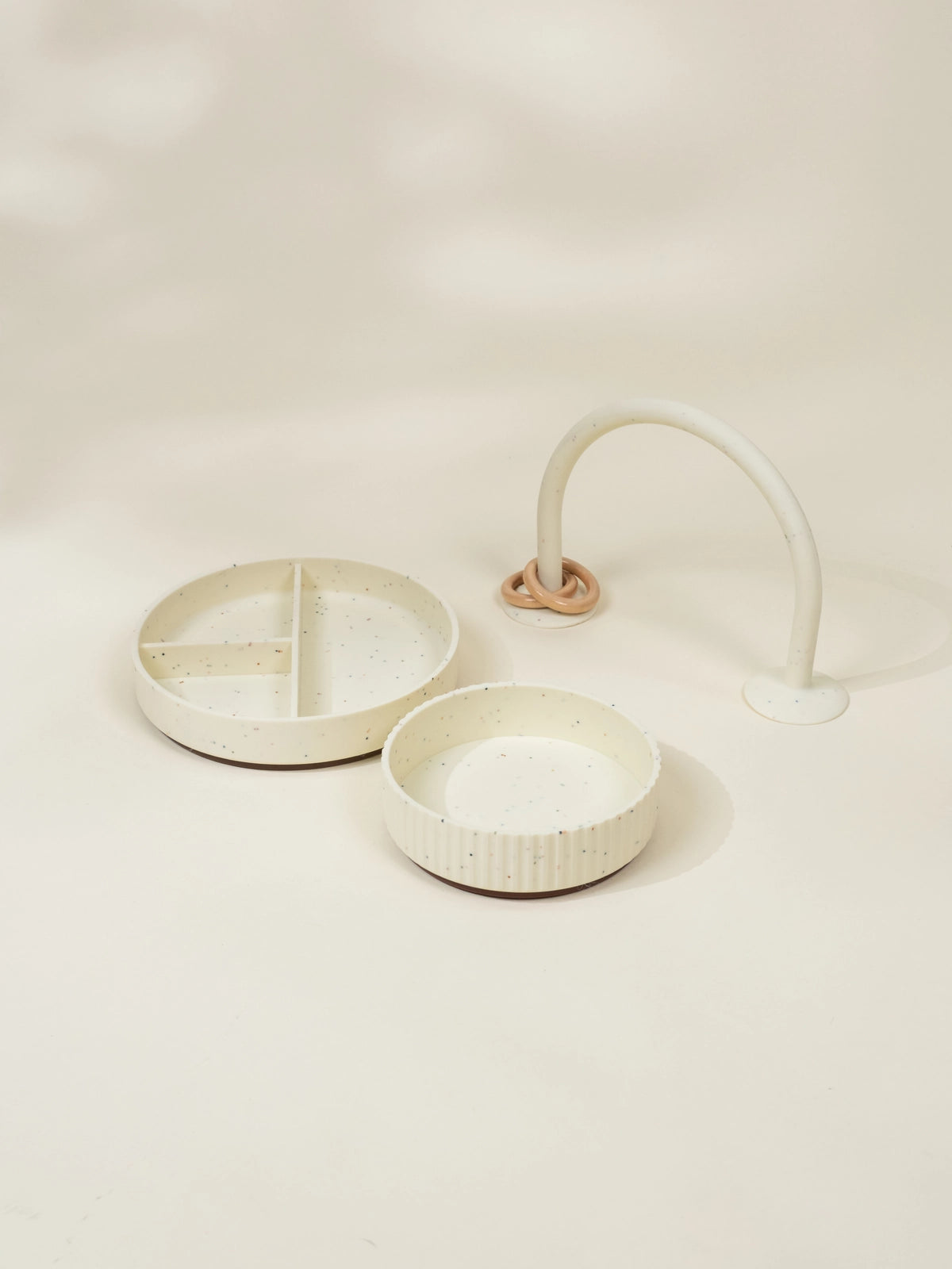 ssiette compartimentée à succion pour bébé en silicone – Collection Pottery 