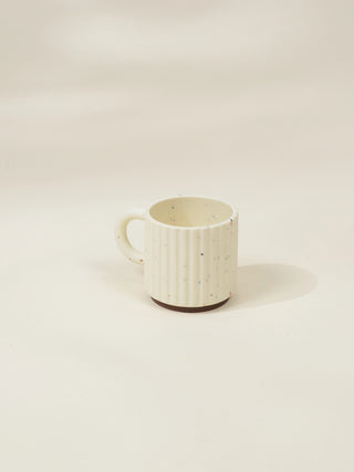 Gobelet pour enfant en silicone avec poignée – Collection Pottery 