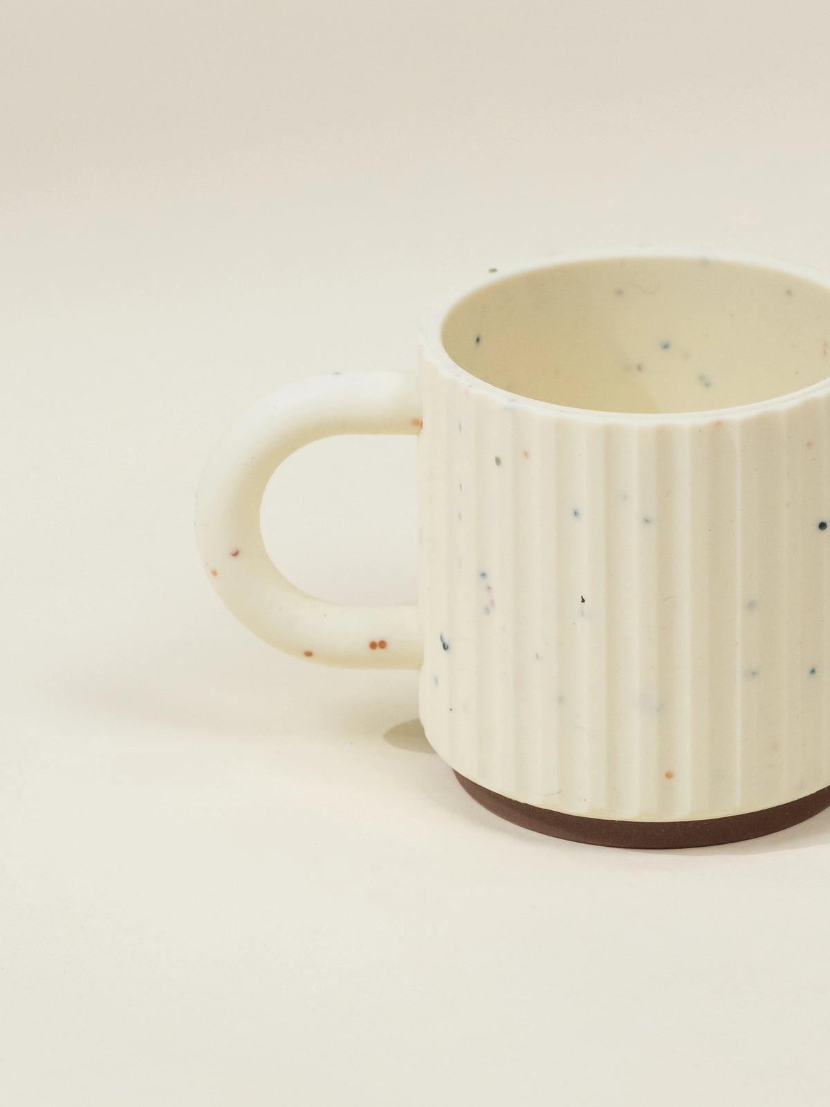 Image of Silicone Toddler Drinking Cup Handle–Pottery Coll