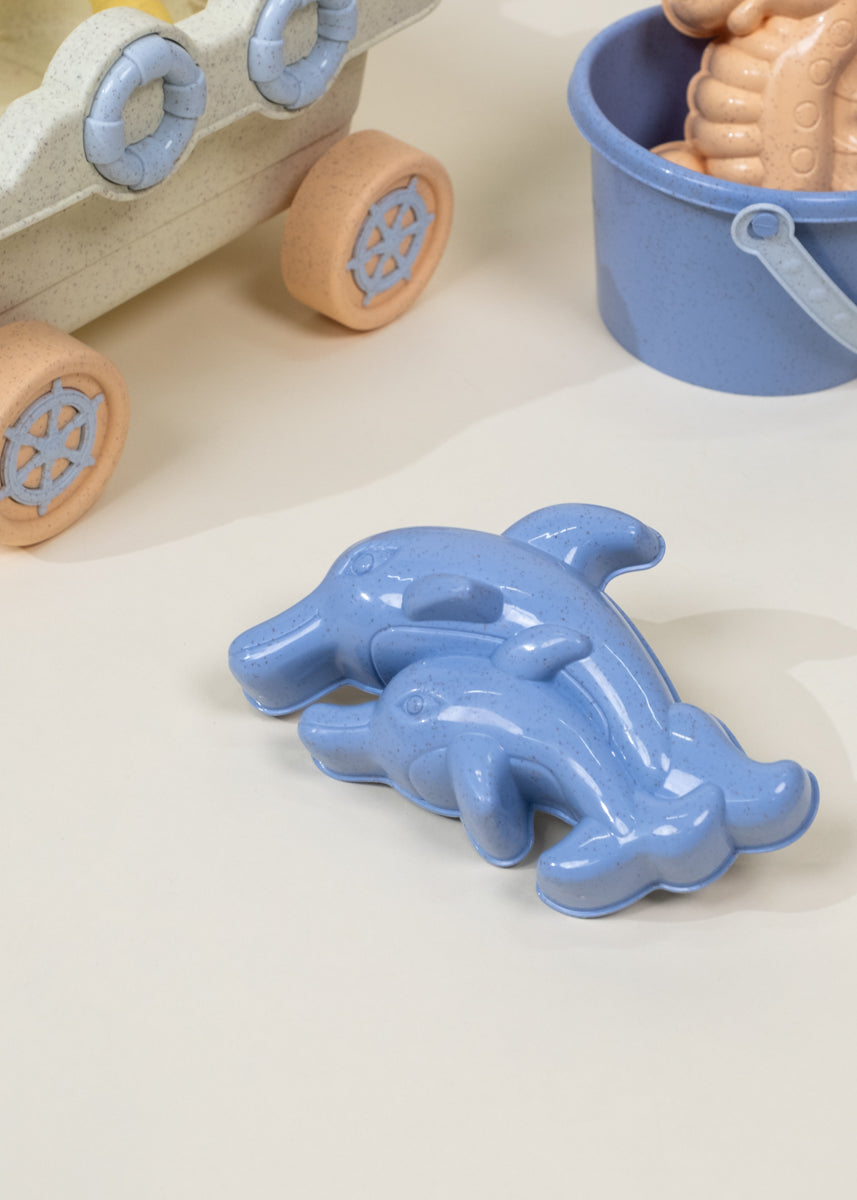 Image of Oversized 6-Piece Wheat Straw Sand Toy Set – Wagon & Accessories