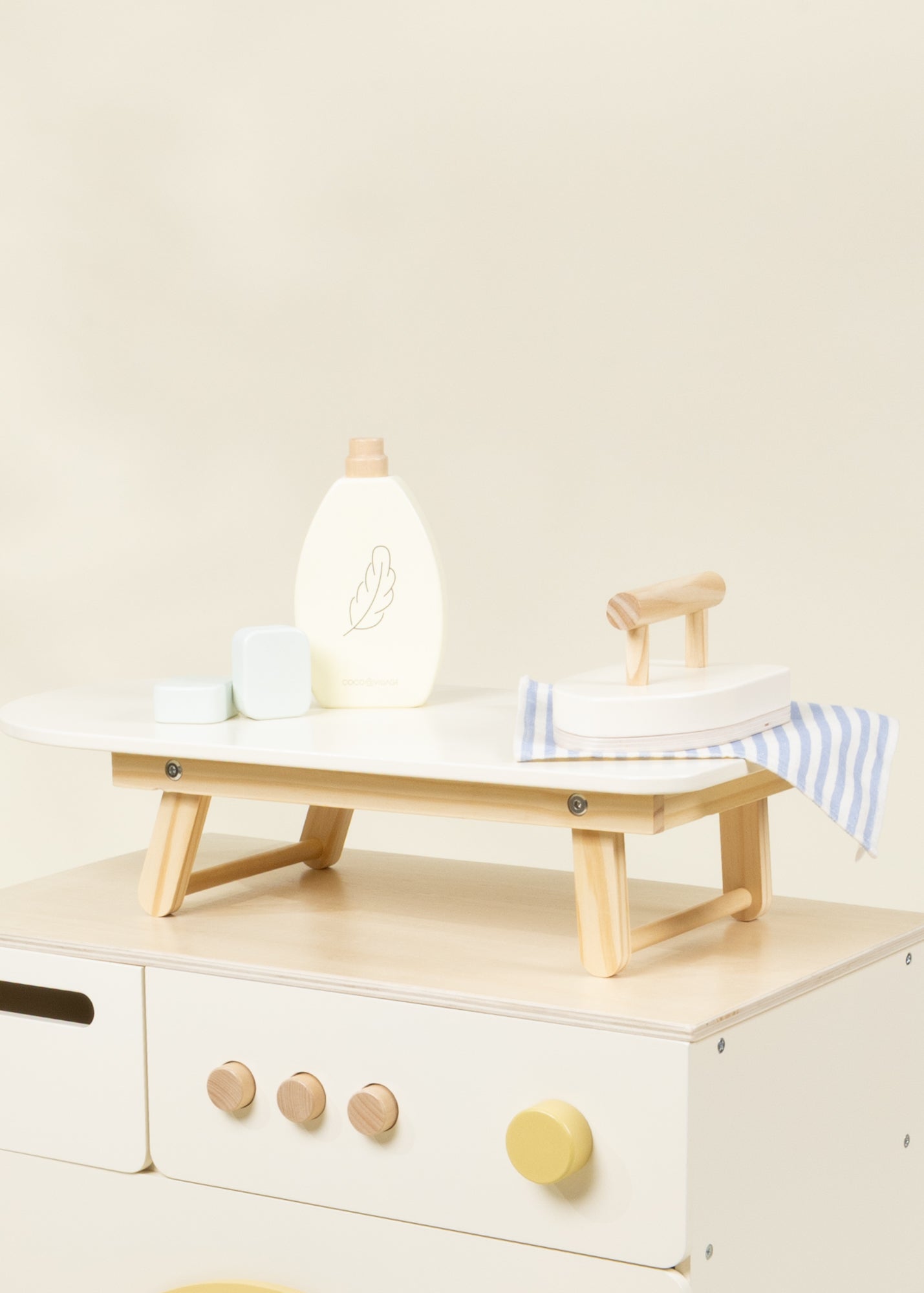 Machine à laver de jeu en bois – Collection Maison 