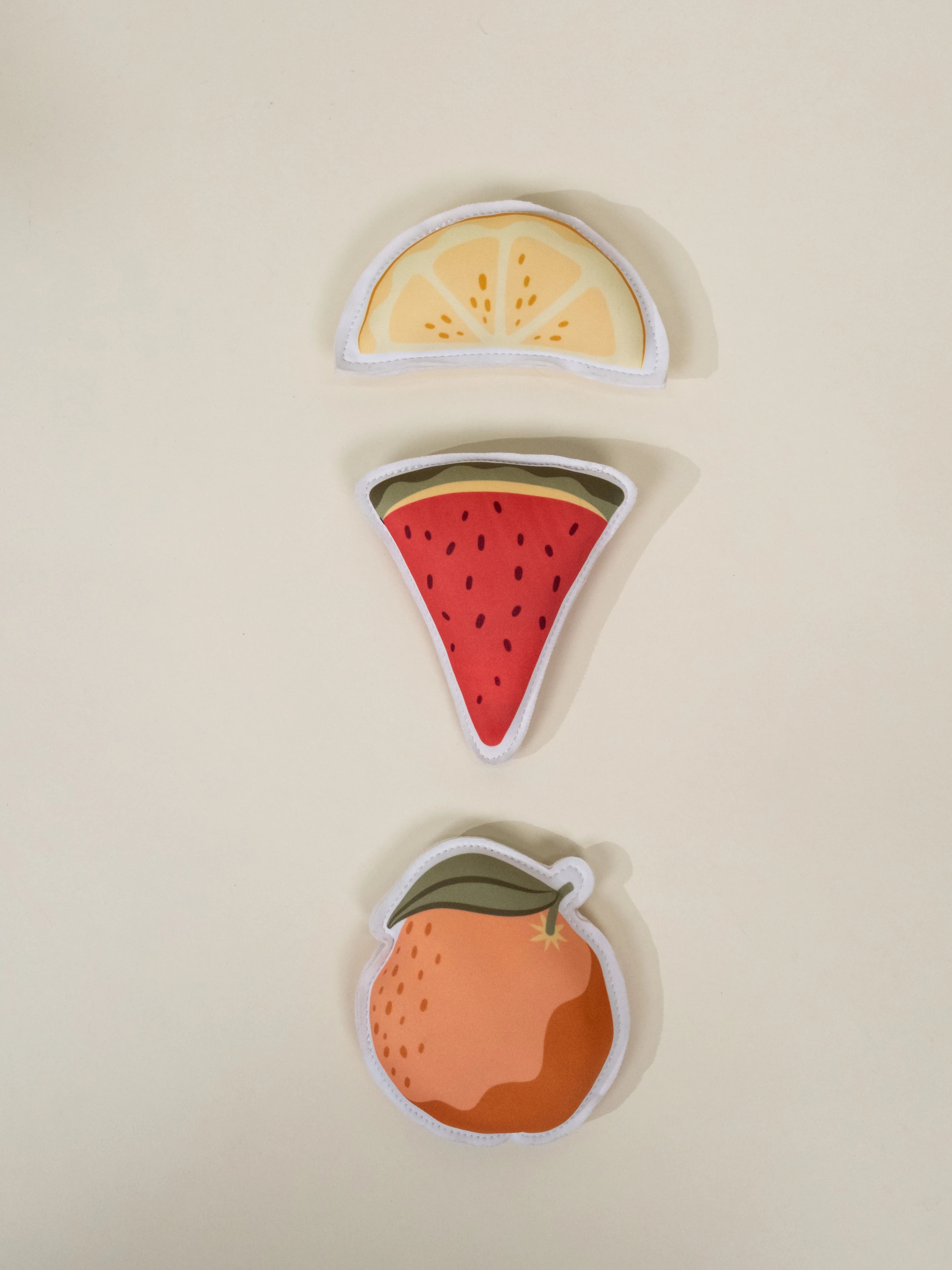 Image of Set of 3 Neoprene Diving Figures – Summer Fruits