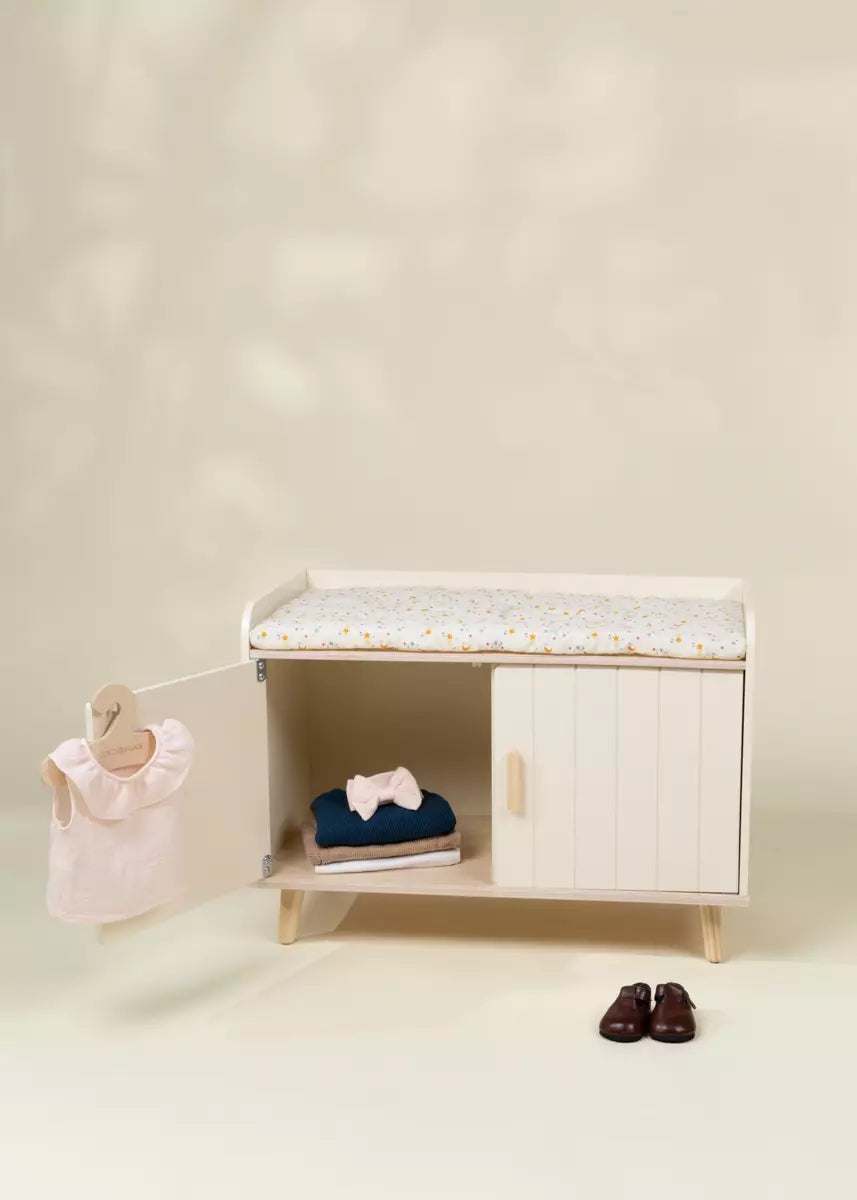 Wooden Dolls’ Changing Table