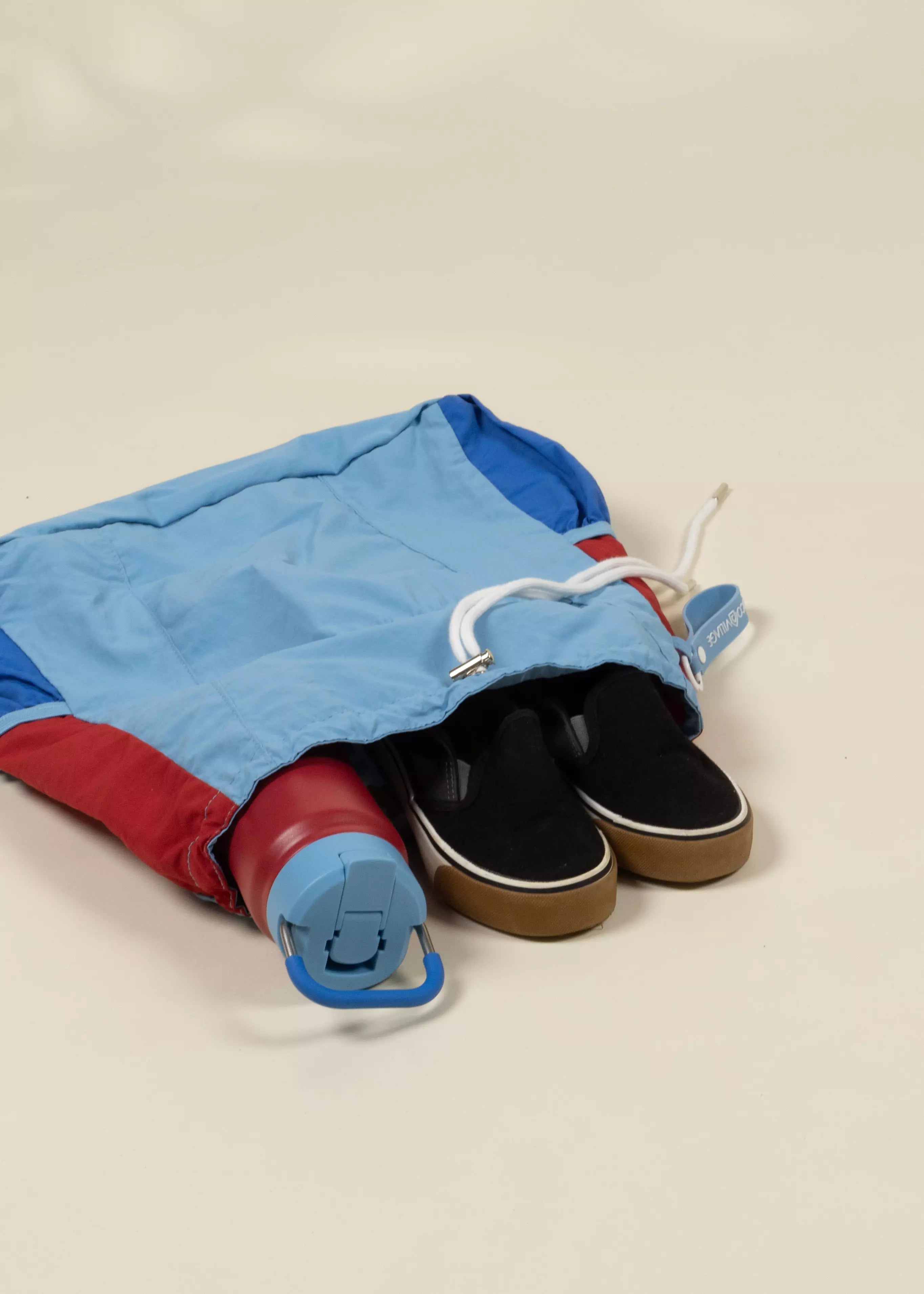 Image of Washable Nylon Gym Bag - Horizon