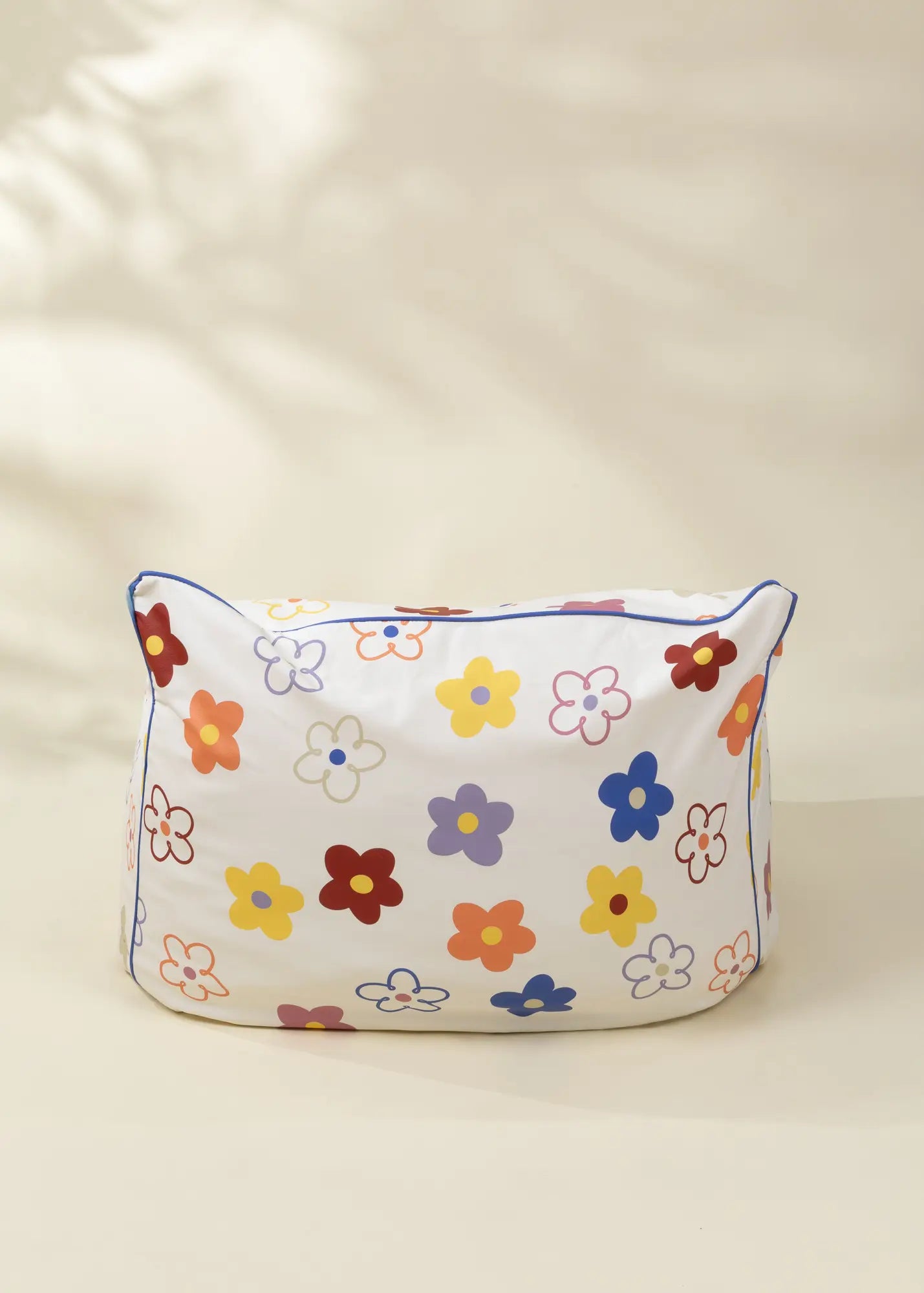 Image of Fauteuil poire pour enfants en cuir végétalien - Fleurs Pop