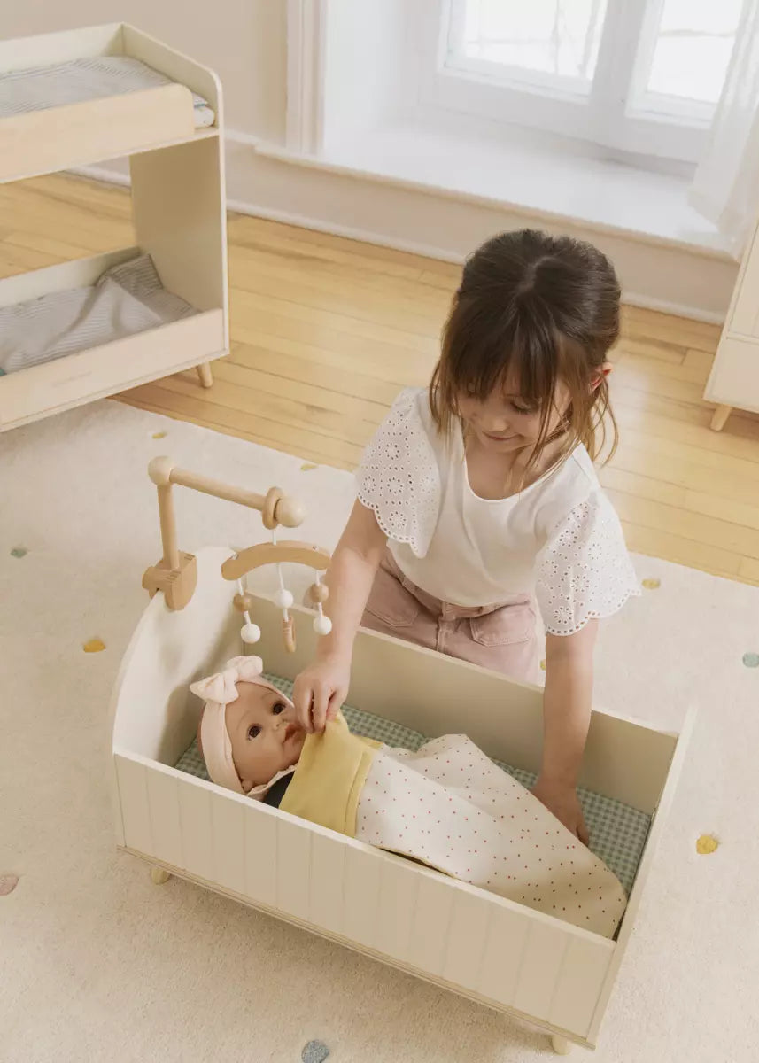 Lit de bébé en bois pour poupées avec accessoires 