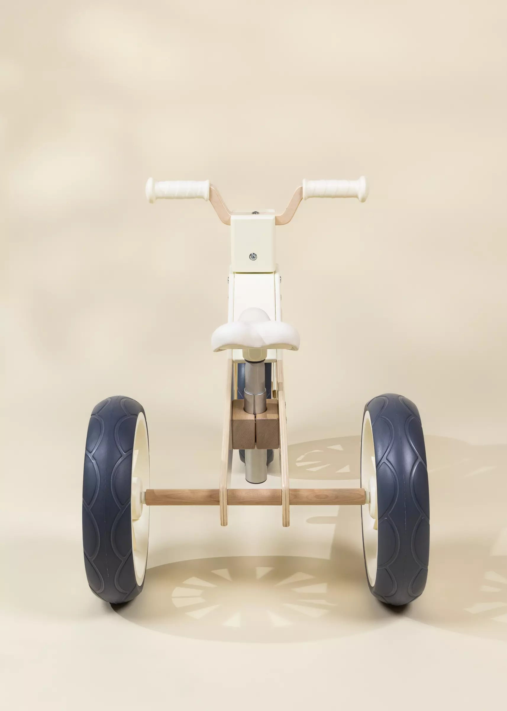 Image of Wooden Balance Bike 3-in-1 - Foam