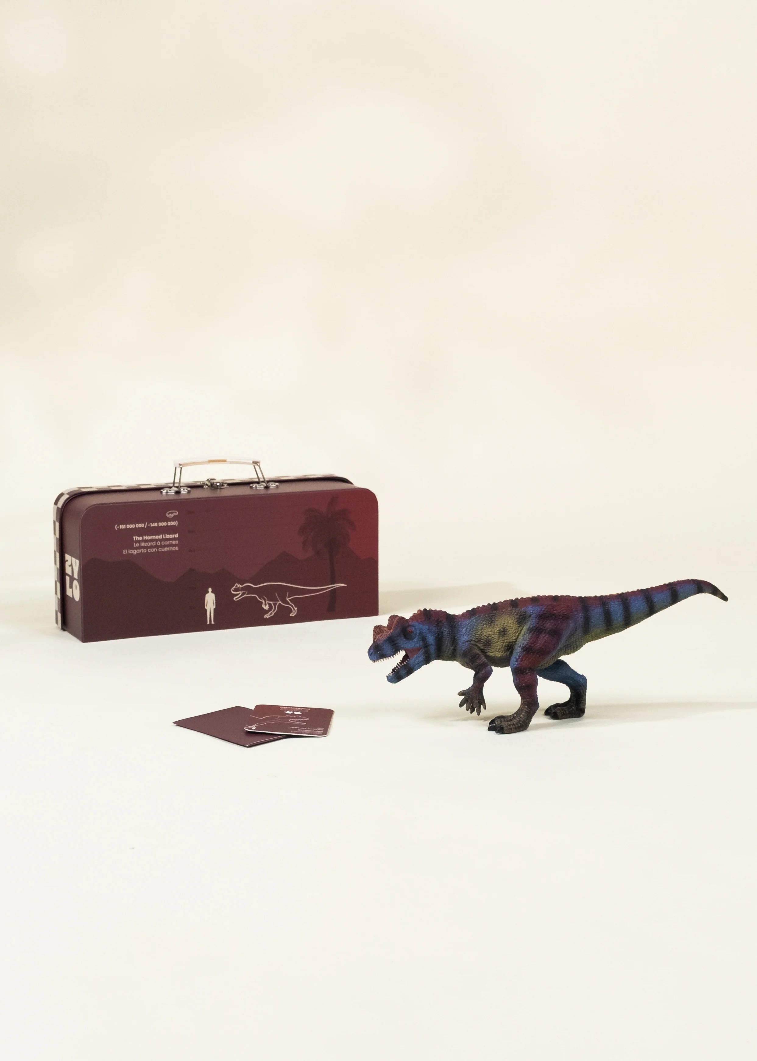Image of Ceratosaurus Dinosaur in a Collectible Box
