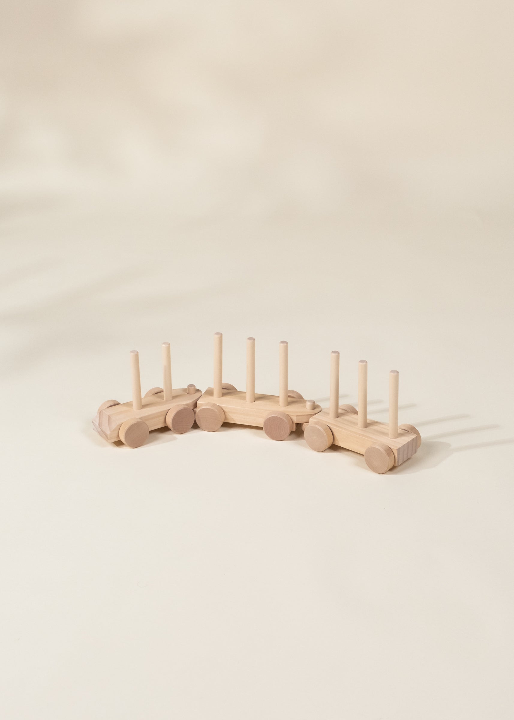 Image of Train empilable en bois surdimensionné