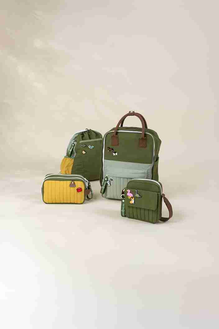 Image of Ensemble de 12 breloques animaux