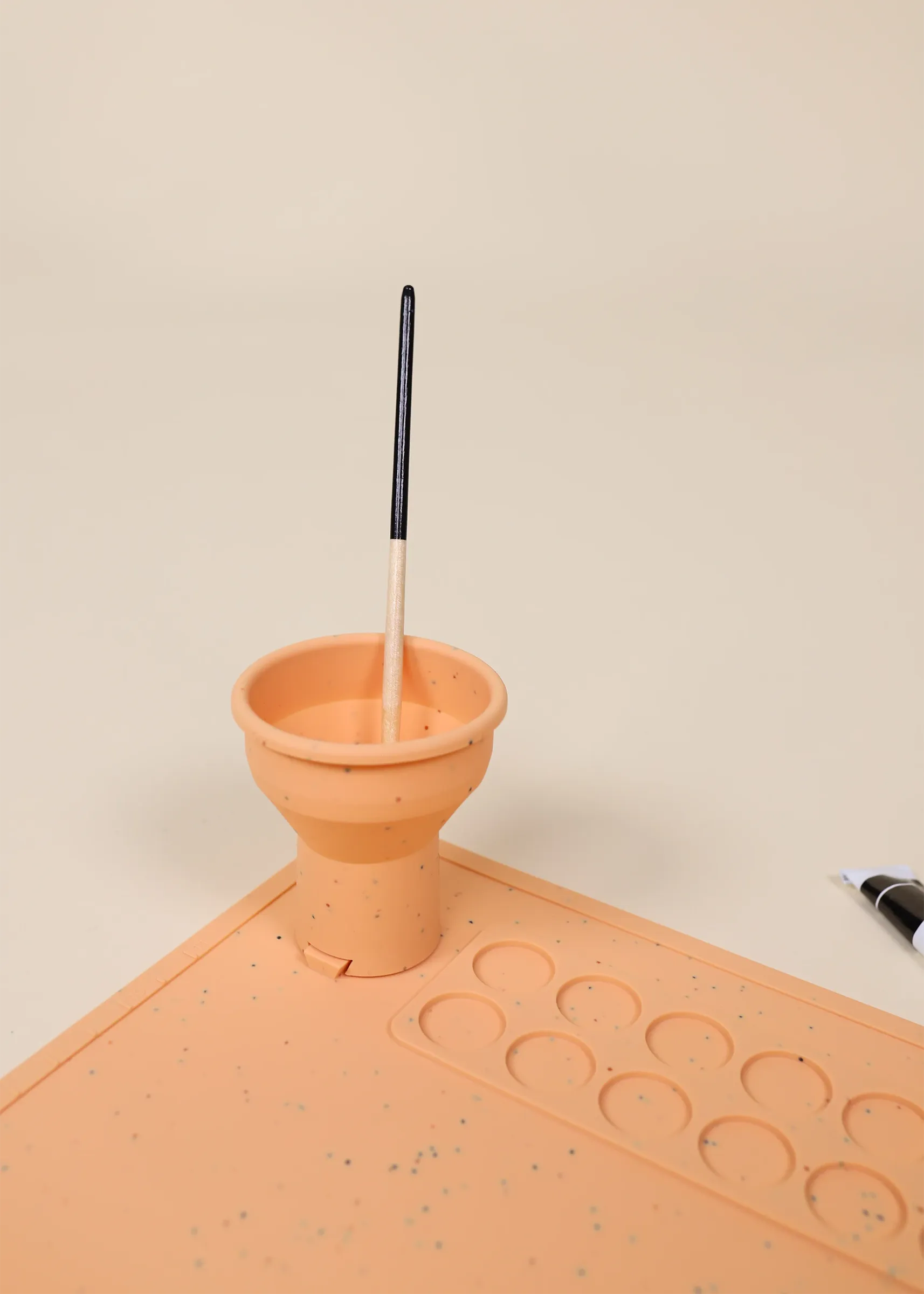 Image of Tapis d'art & de peinture en silicone - Grapefruit