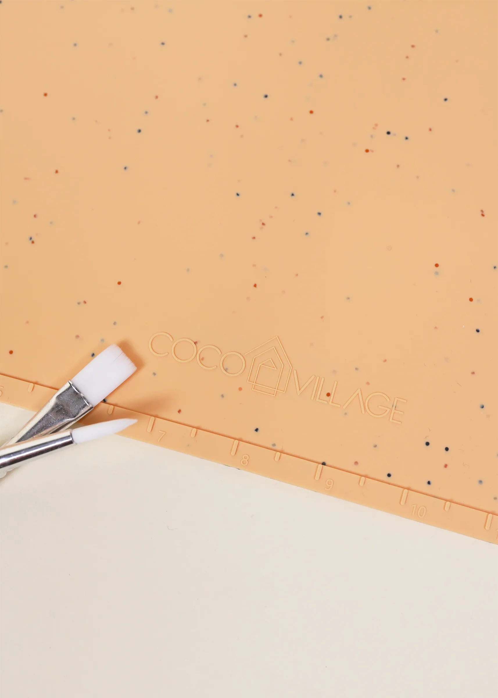 Image of Tapis d'art & de peinture en silicone - Grapefruit