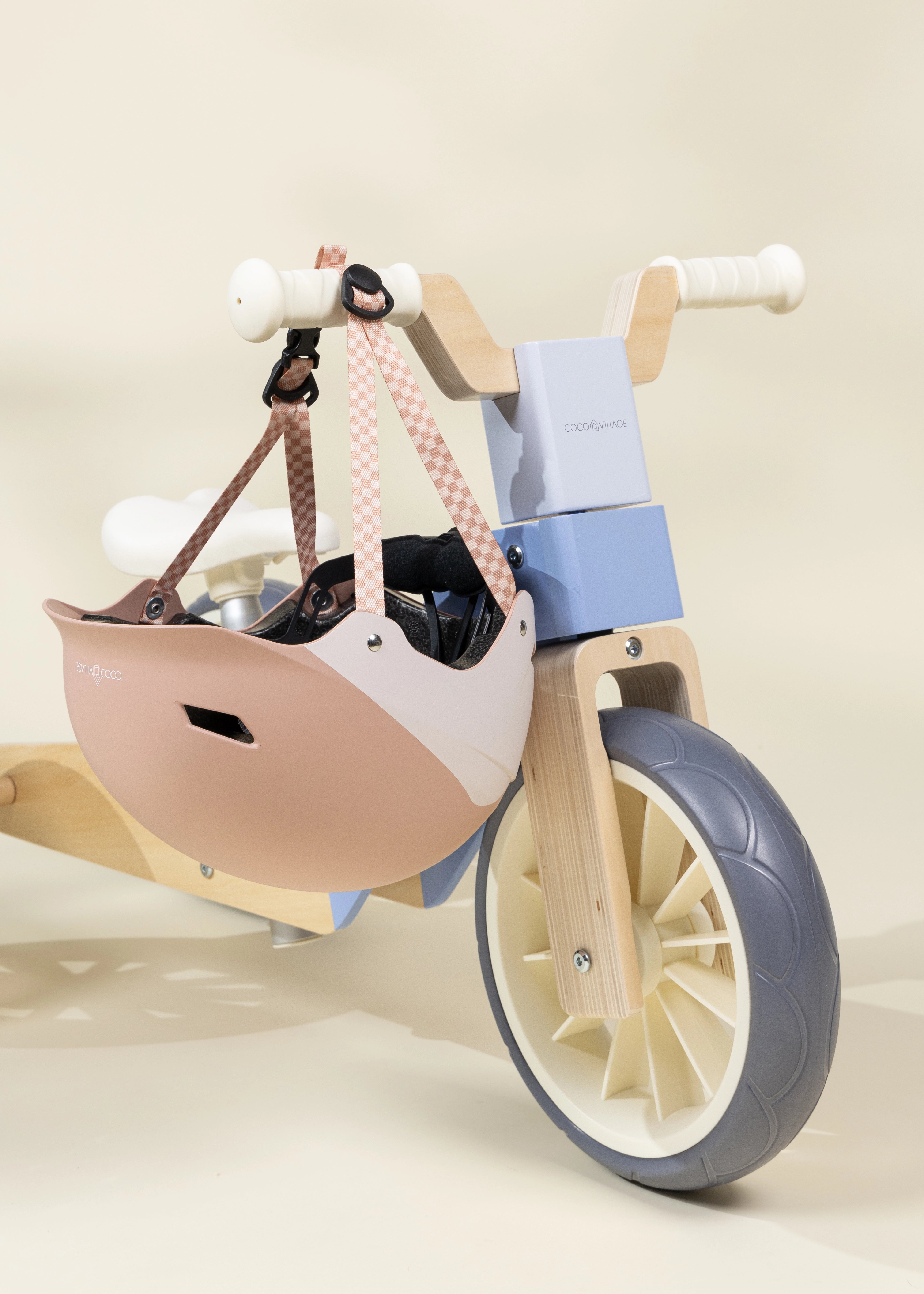 Image of Helmet - Petunia