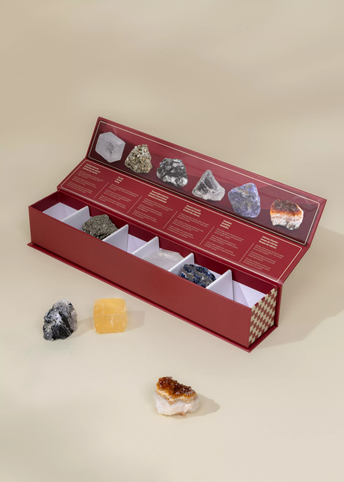 Set of 6 collectible Minerals - Crystal Critters