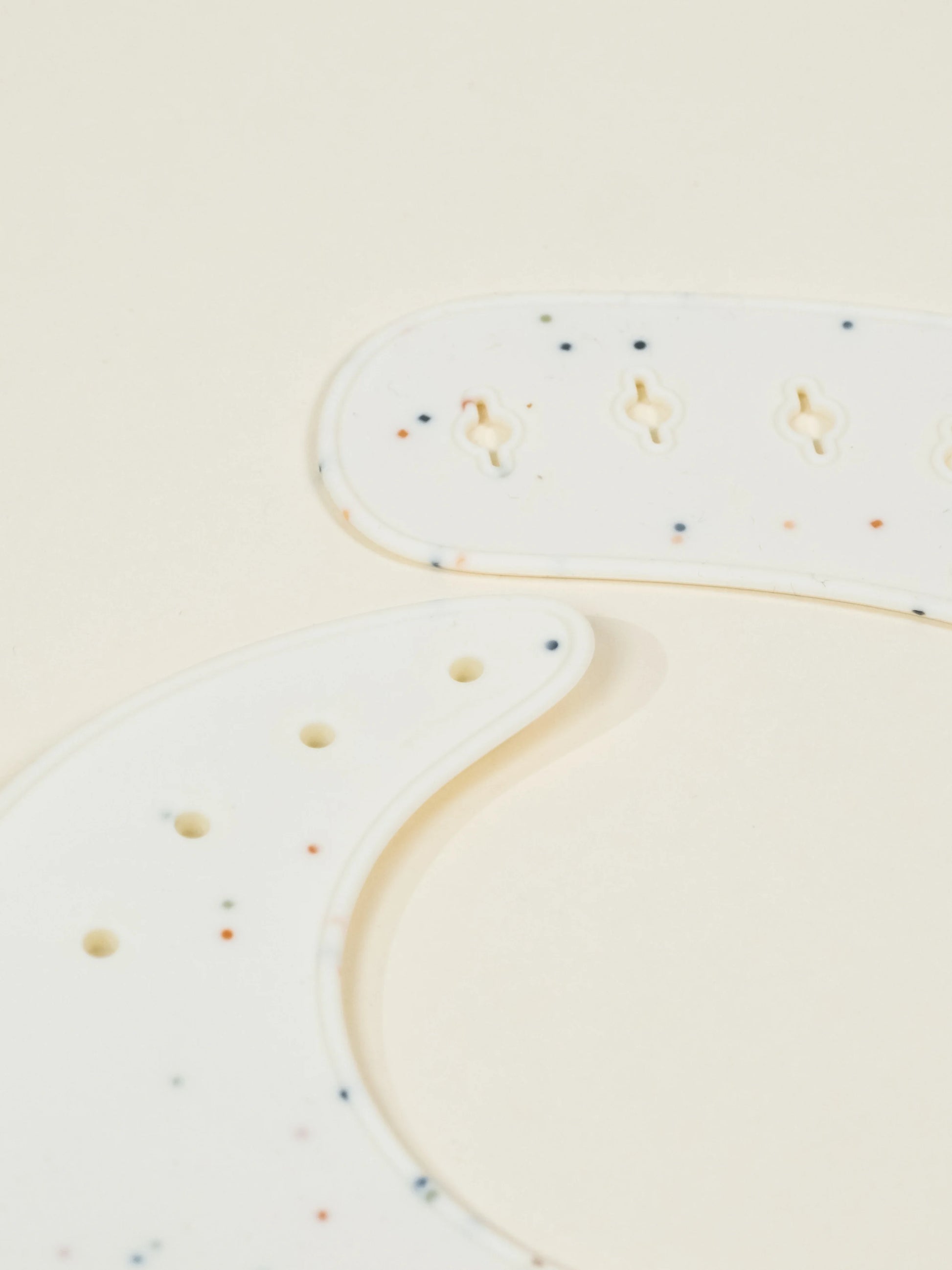 Silicone Bib – Pottery Collection