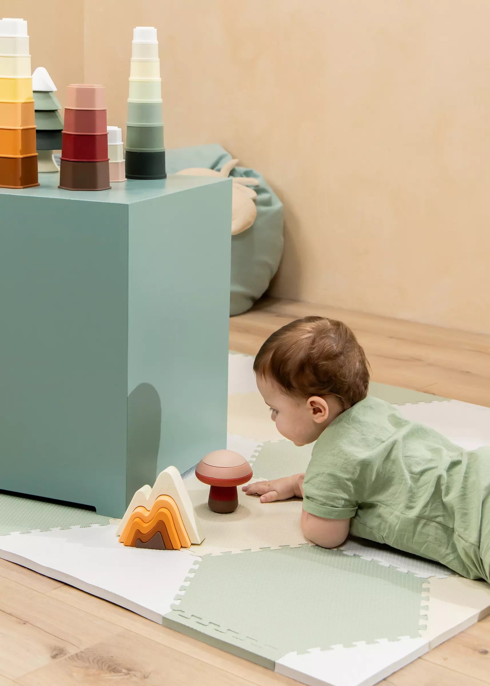 Image of Silicone Stackable Forest Set (15 pcs)