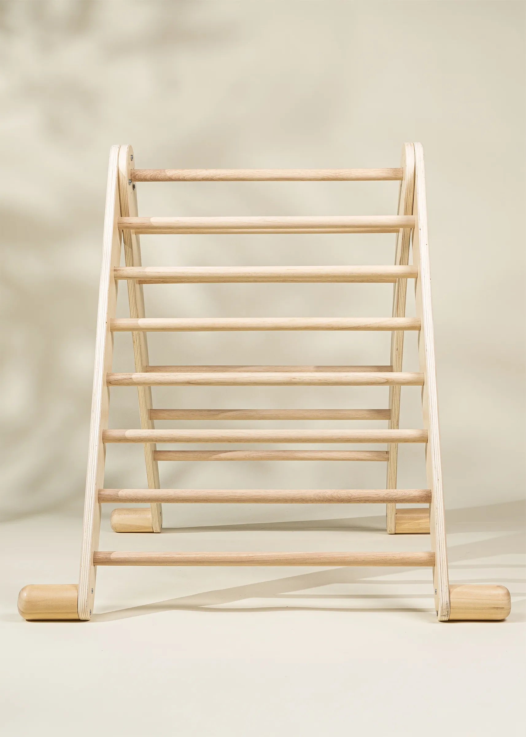 Image of Grimpeur triangle & mural Montessori 2-en-1