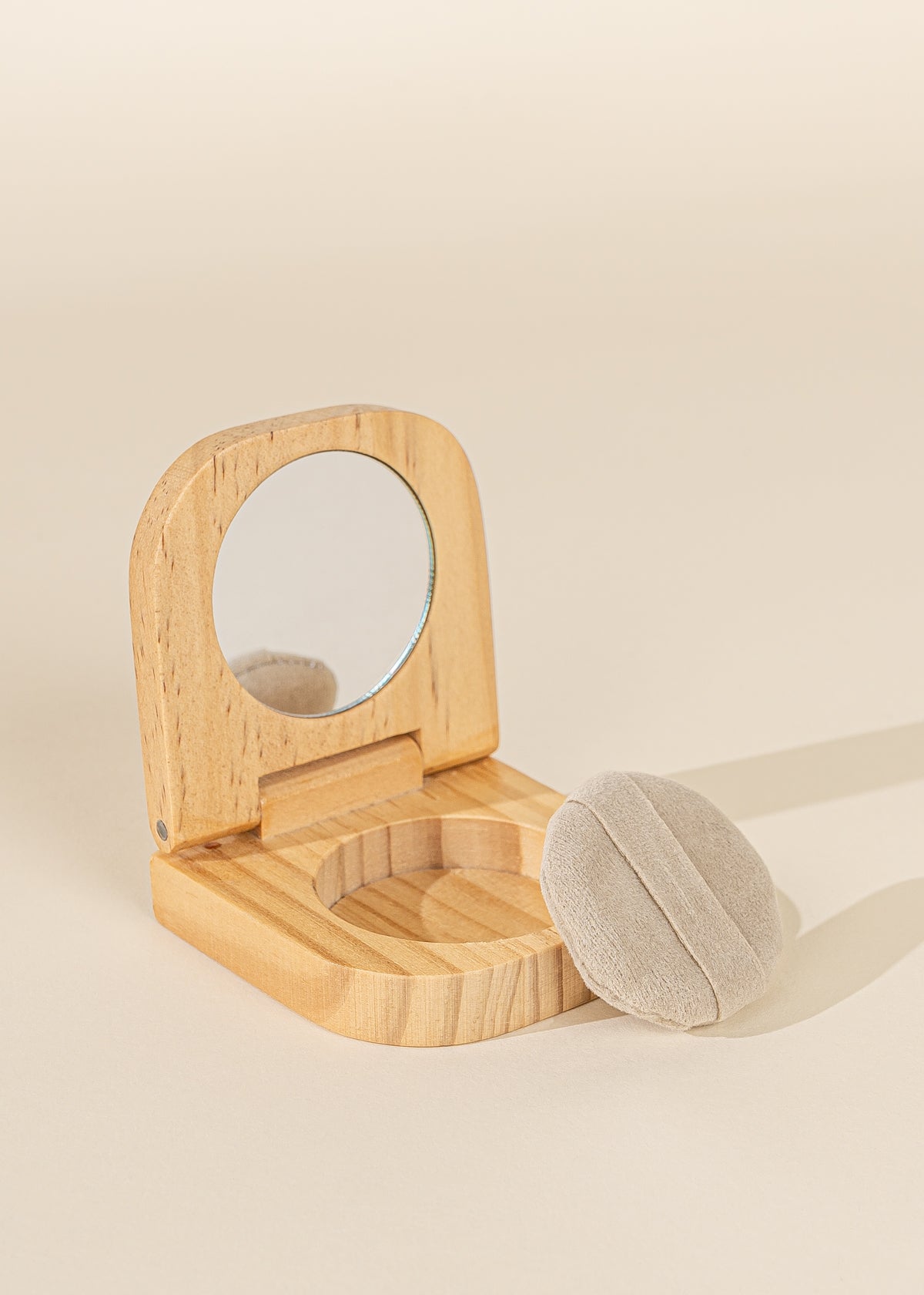 Image of Wooden Beauty Set