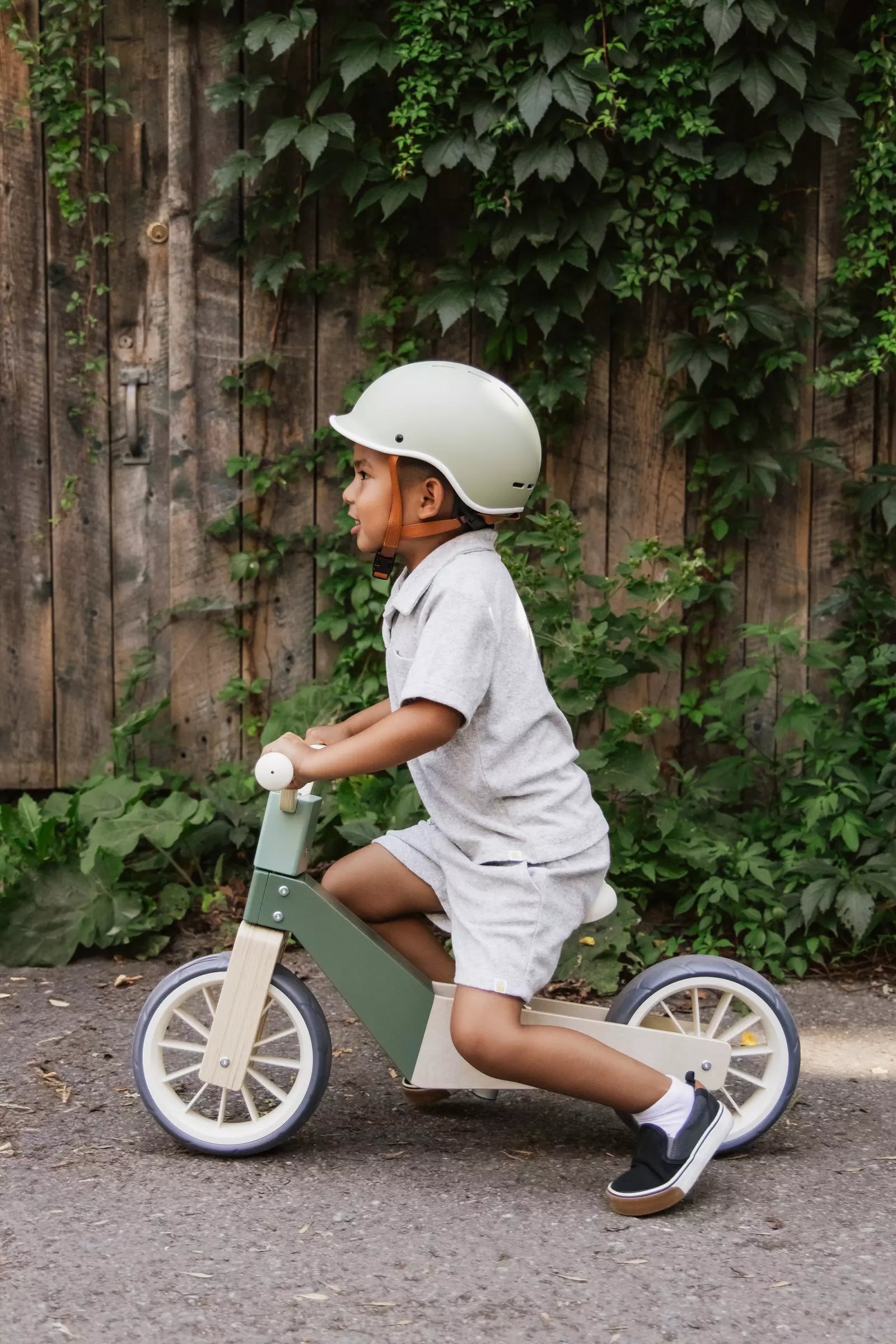 Image of Wooden Balance Bike 3-in-1 - Seafoam