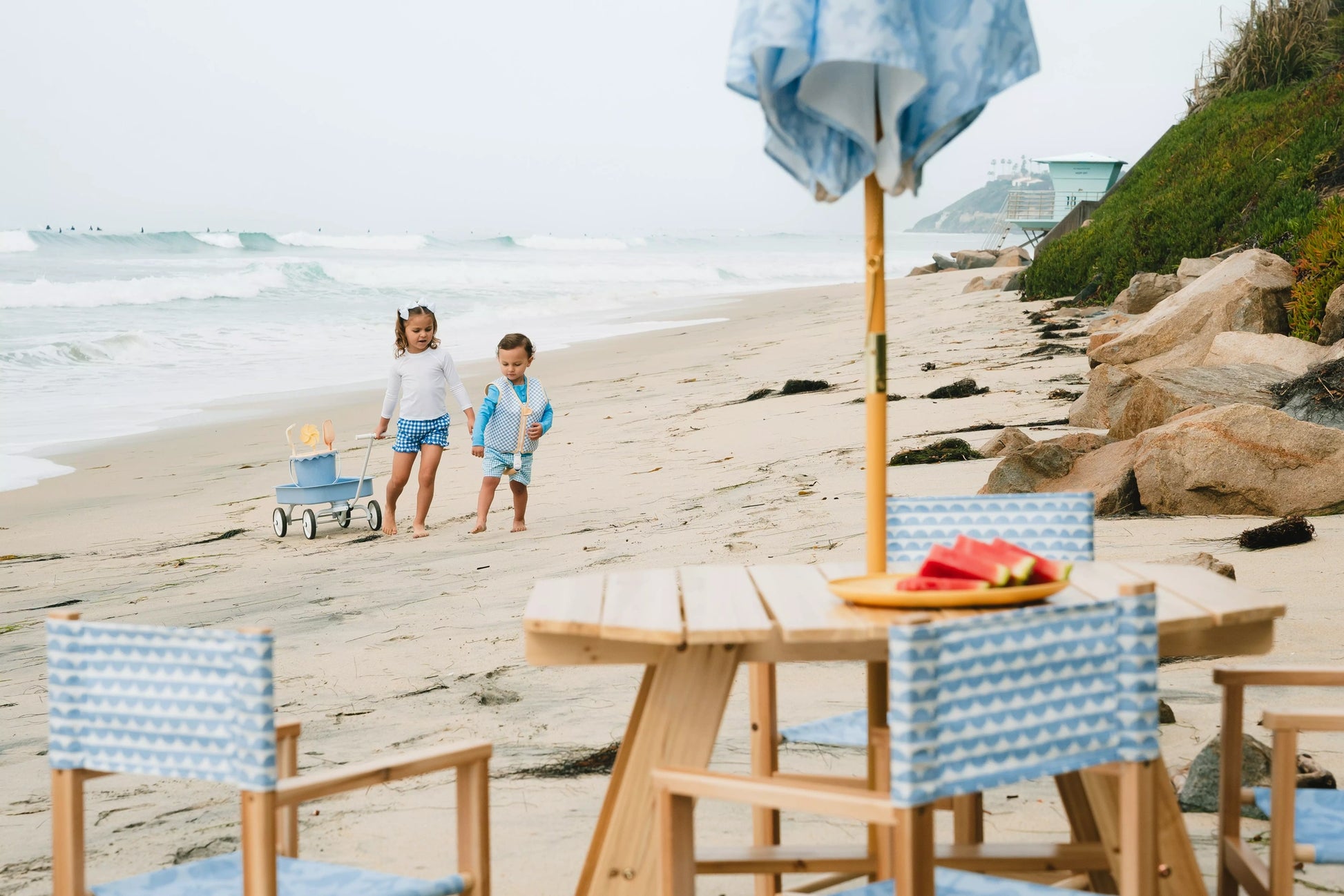 Kids’ Patio Set 4 Chairs and Parasol–Under the Sea