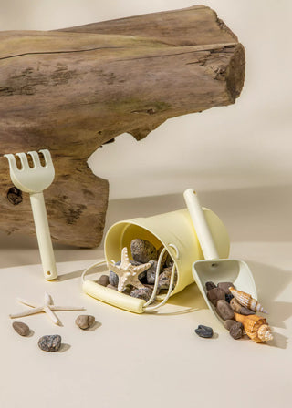 Seau de plage en silicone et accessoires (3 pièces)