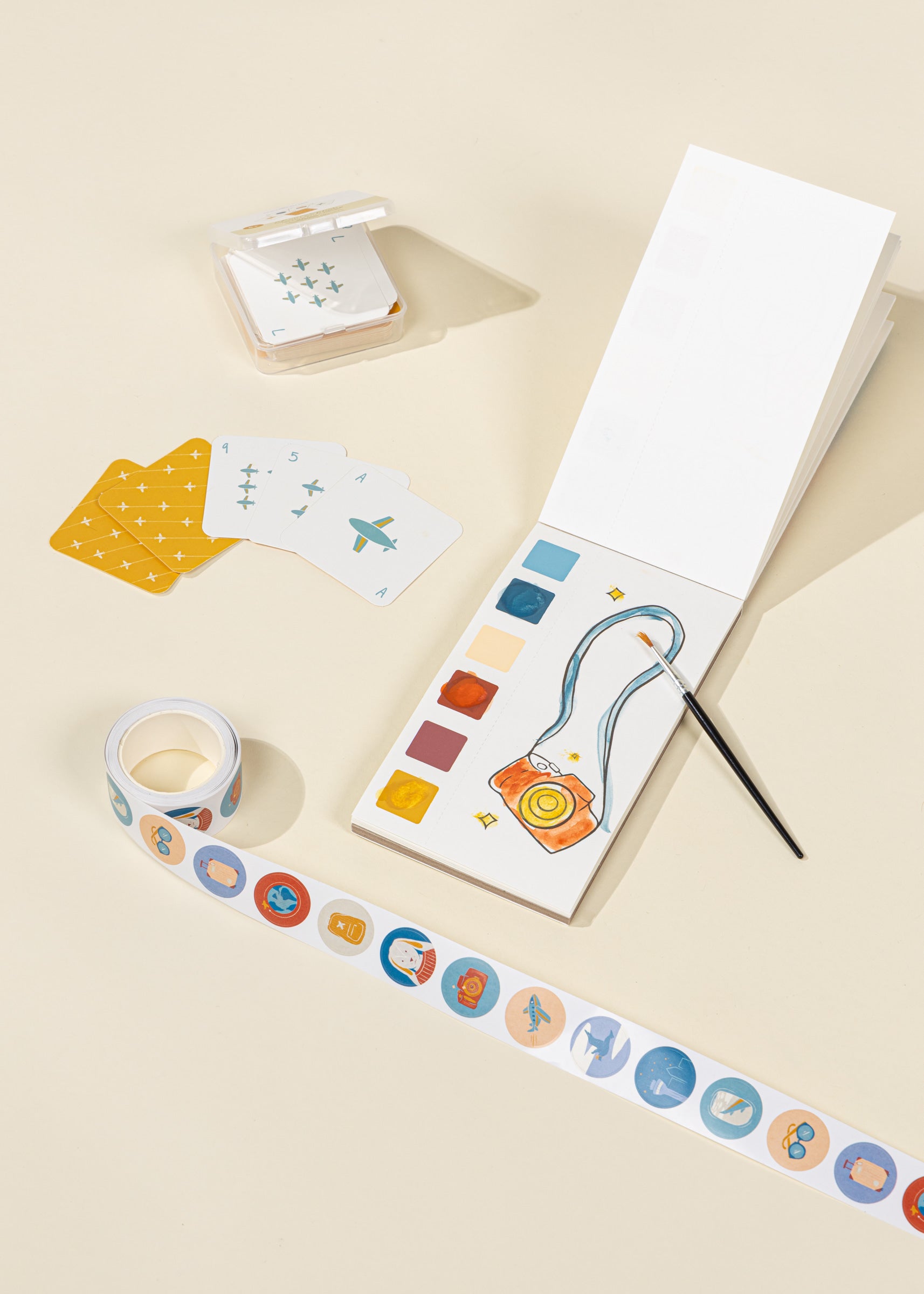 Image of Coffret de jeu pour petits voyageurs – Sur la route