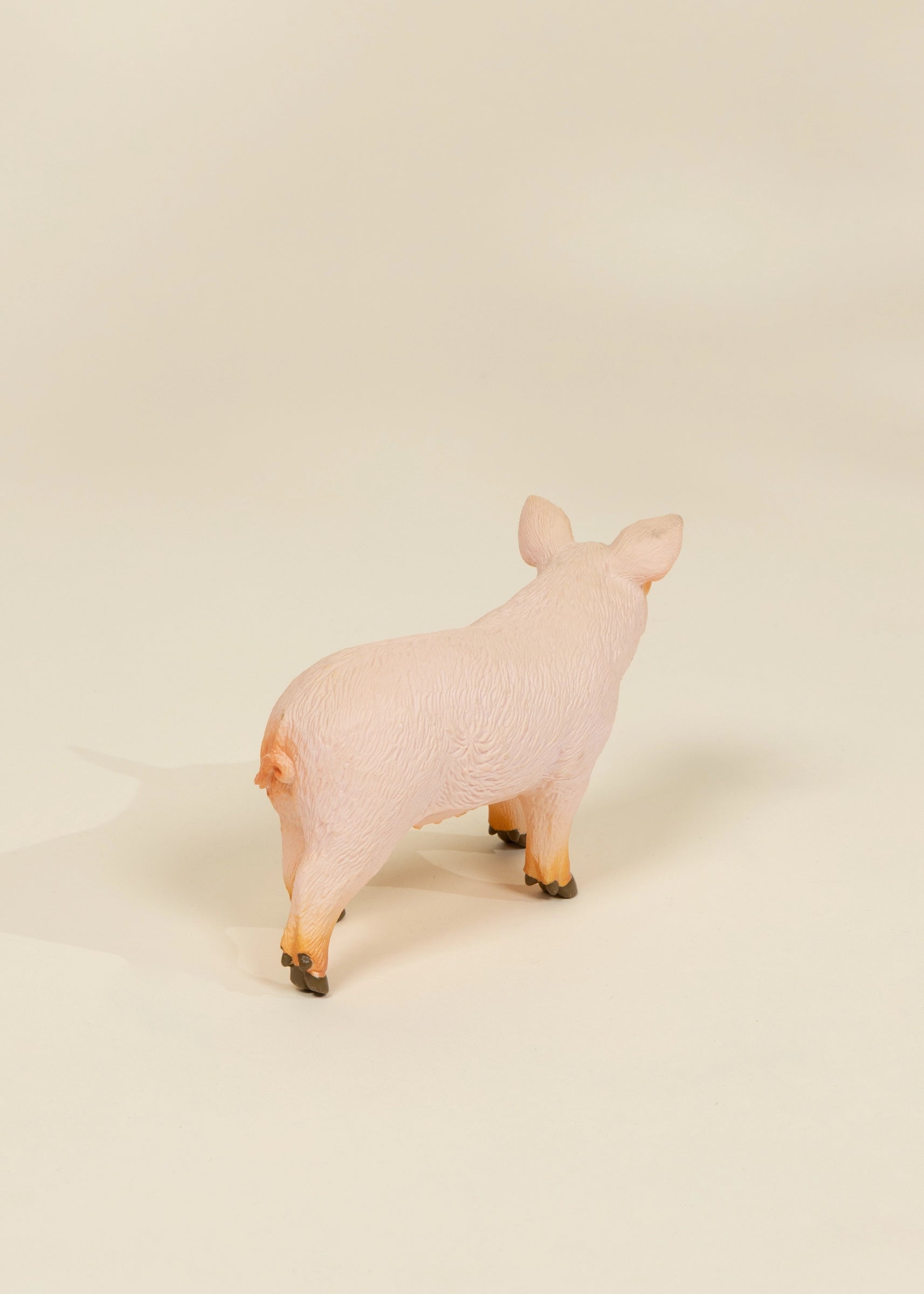 Large Farm Animal Play Figurine – Pig