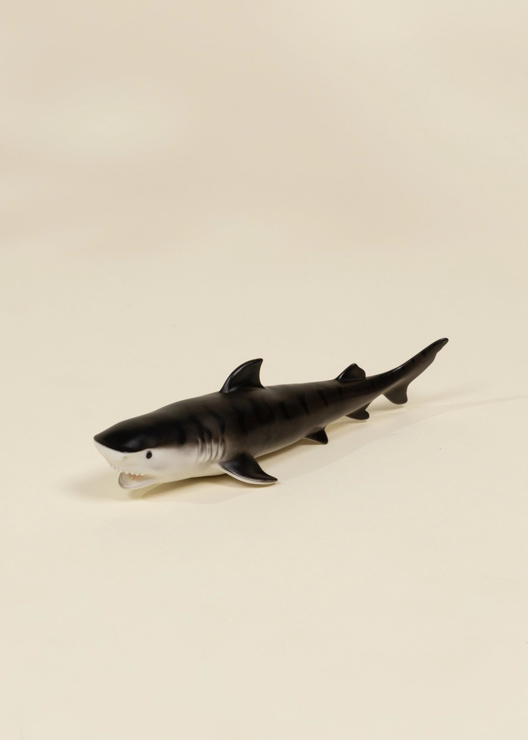 Large Sea Life Animal Play Figurine – Tiger Shark