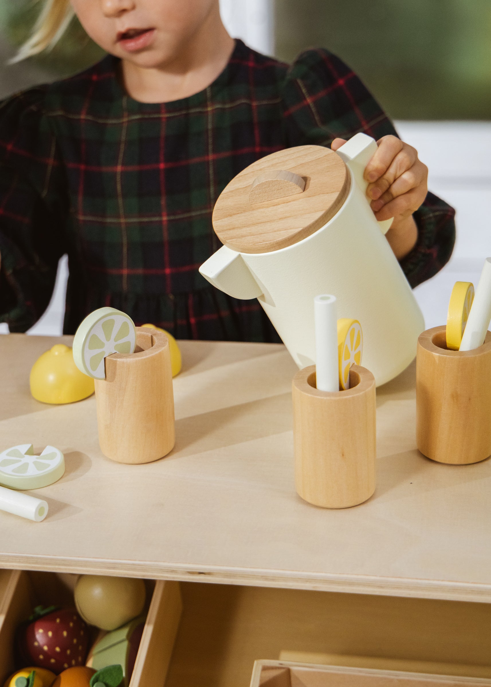 Image of Ensemble de limonade en bois et accessoires