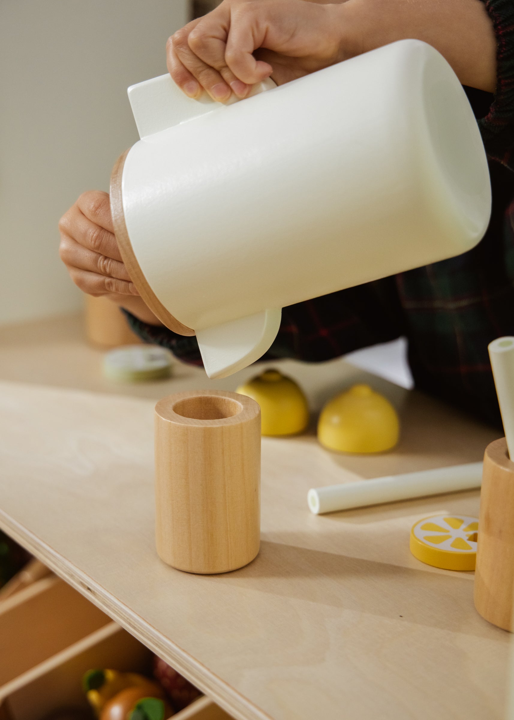Image of Ensemble de limonade en bois et accessoires