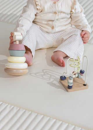 Coffret cadeau de jouets en bois pour bébé : anneaux empilables et labyrinthe de perles
