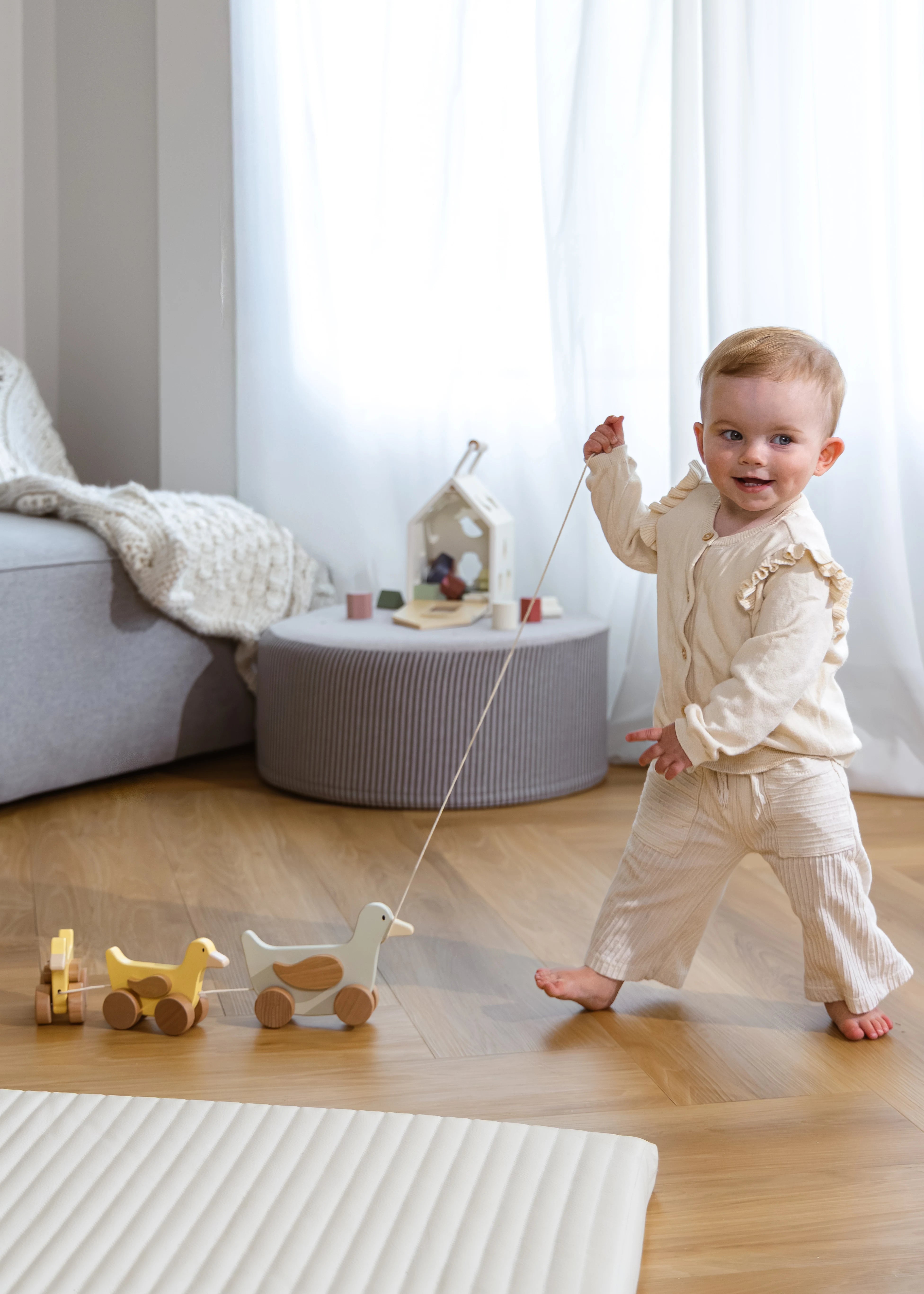 Image of Duck Family Pull Toy