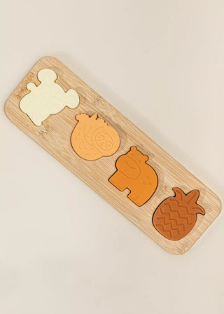 Silicone Puzzle on Wooden Plate - Jungle