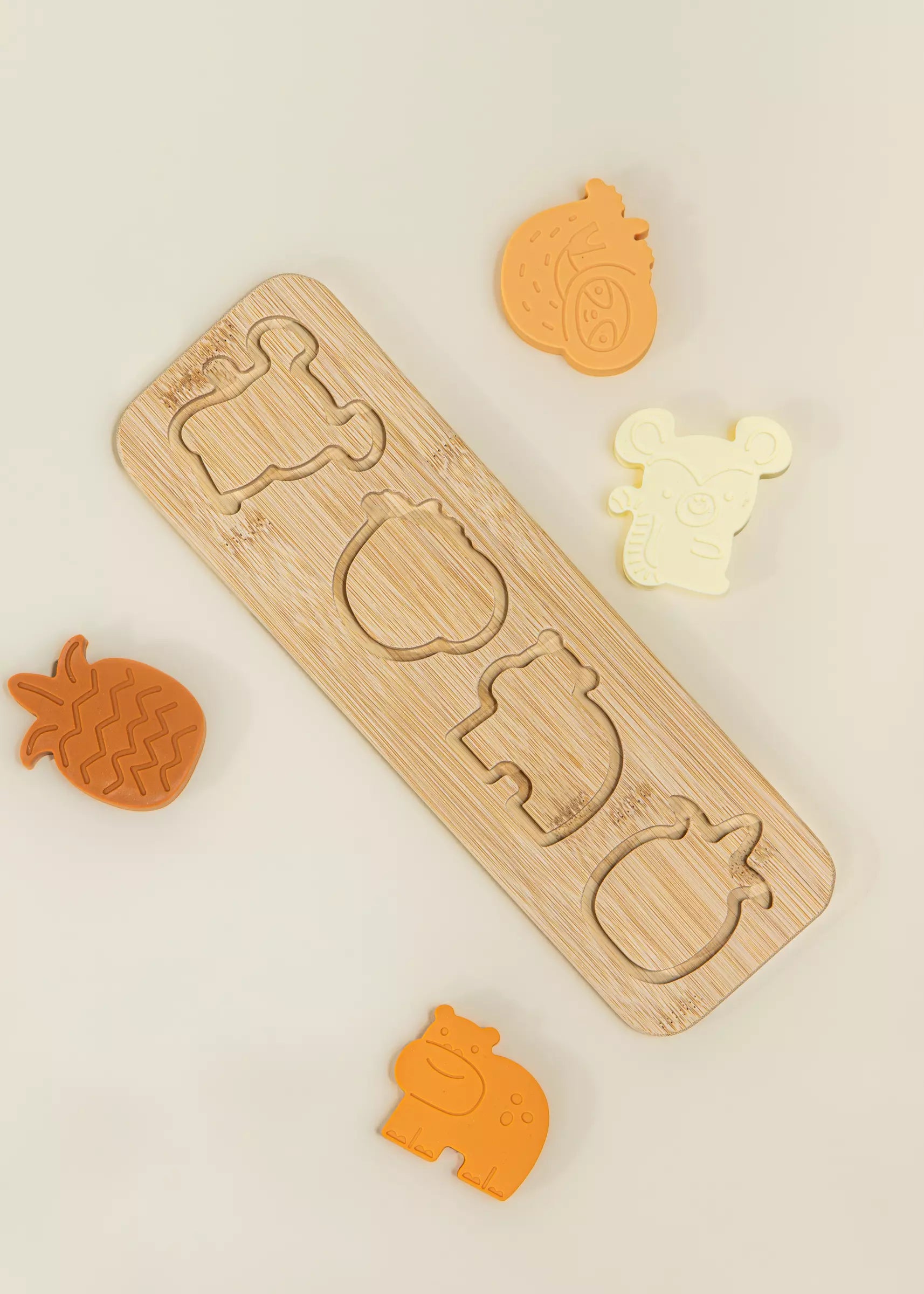 Image of Casse-tête en silicone sur plaque en bois - Jungle