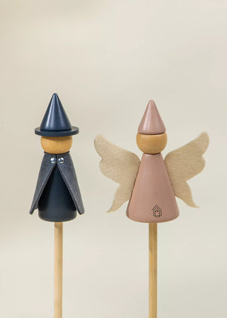 Ensemble de 6 marionnettes en bois