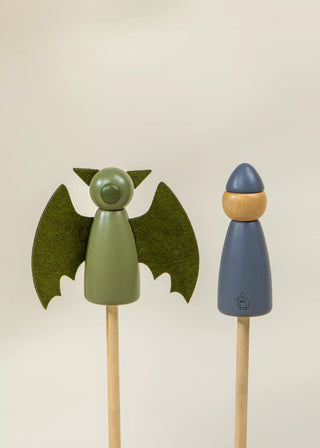 Ensemble de 6 marionnettes en bois