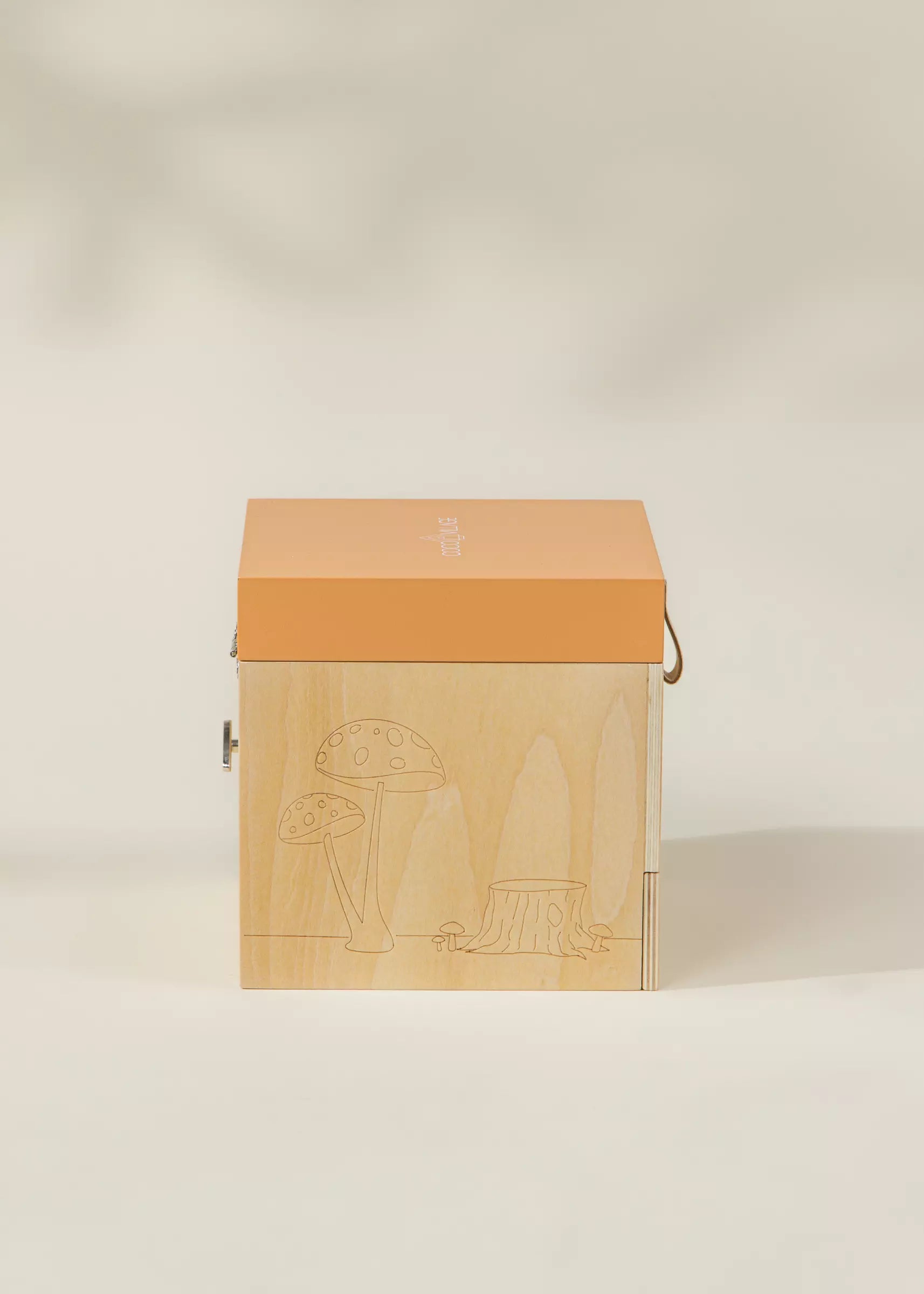 Coffret souvenir ancien niçois - Bois - Vers 1920 - Catawiki Coffret souvenir ancien niçois - Bois - Vers 1920 - Catawiki